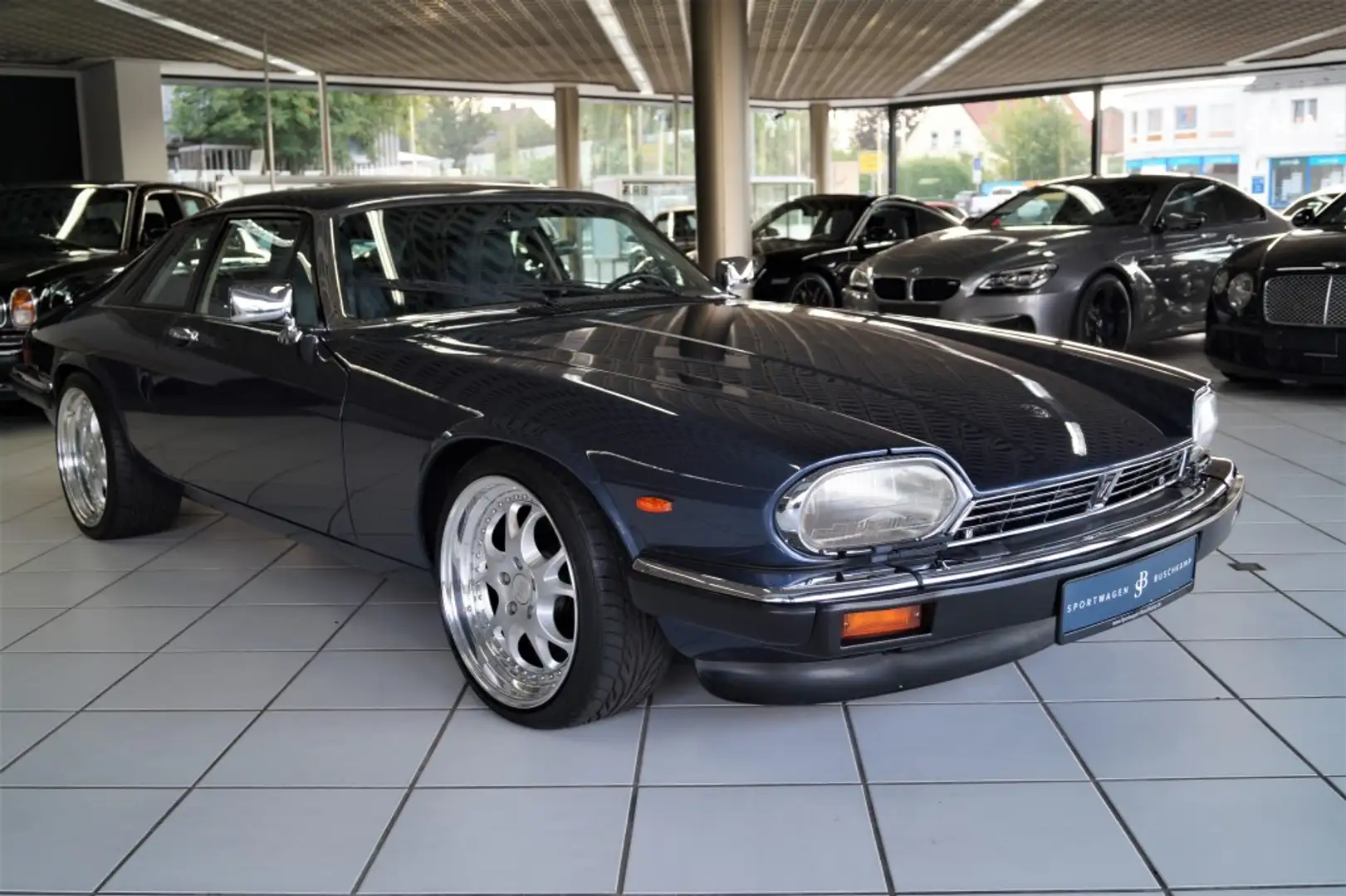 Jaguar XJS 5,3l V12 Autom. LEDER TEMPOMAT SITZHEIZUNG Синій - 2