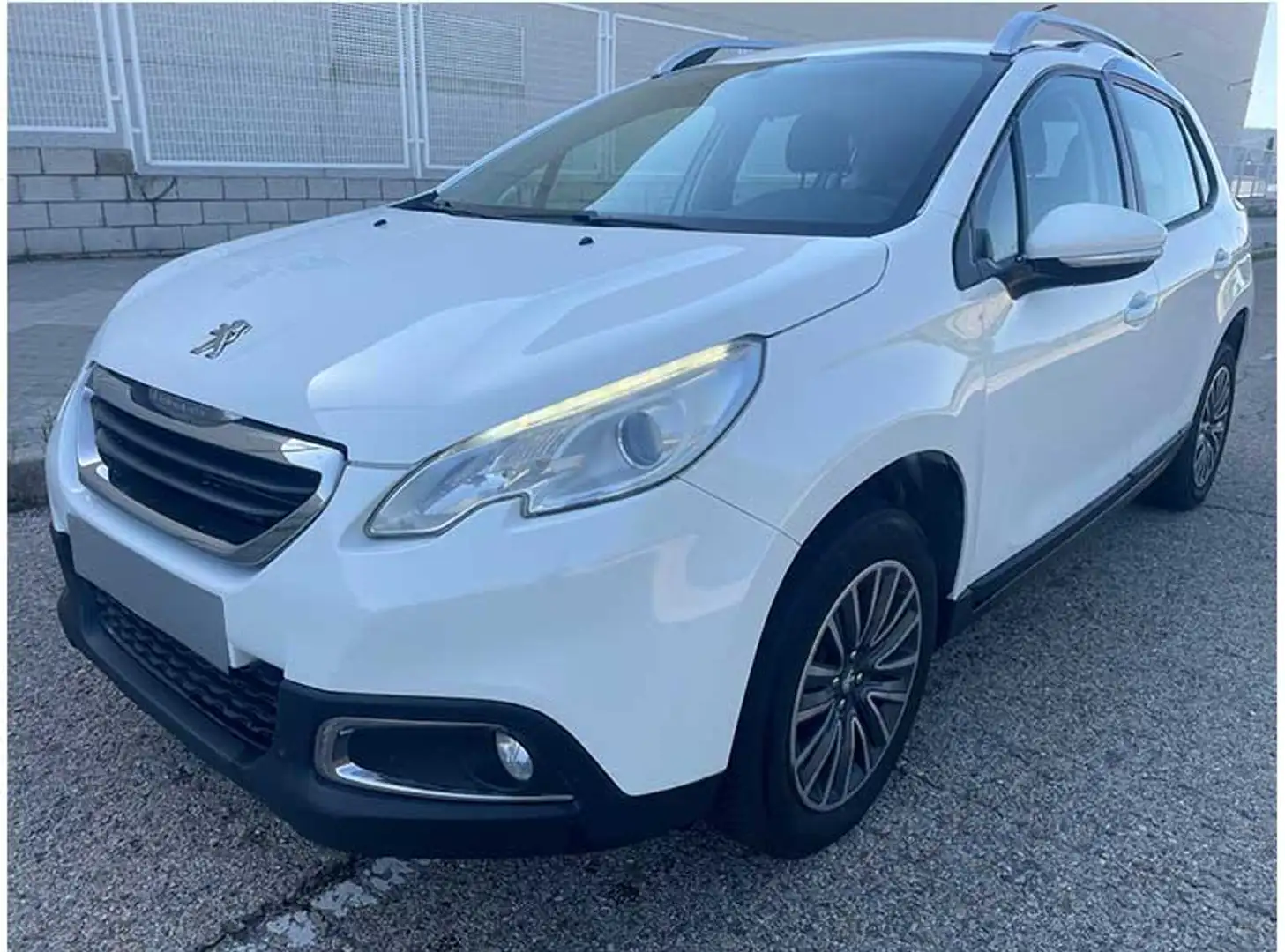 Peugeot 2008 1.6 e-HDI Active Blanco - 2