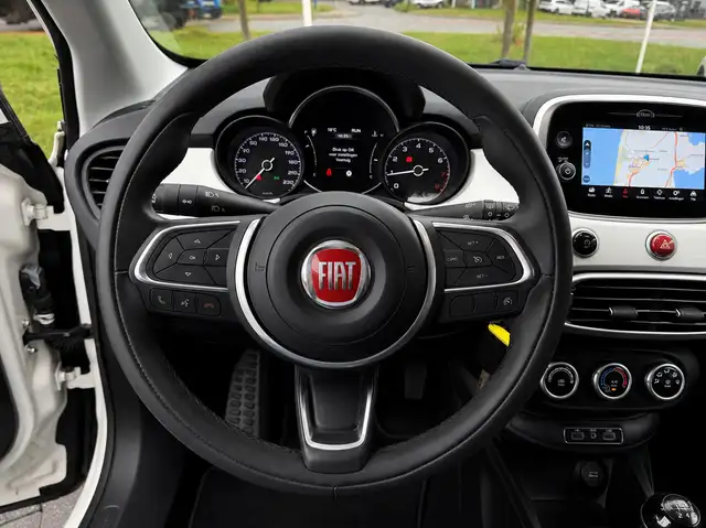 Fiat 500X view 9