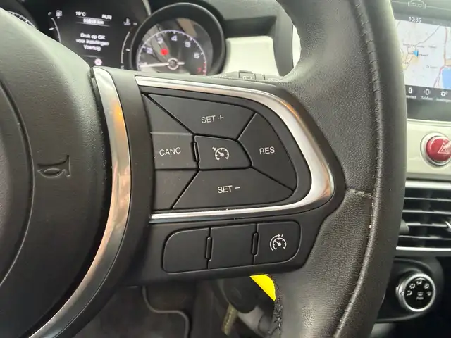 Fiat 500X view 10