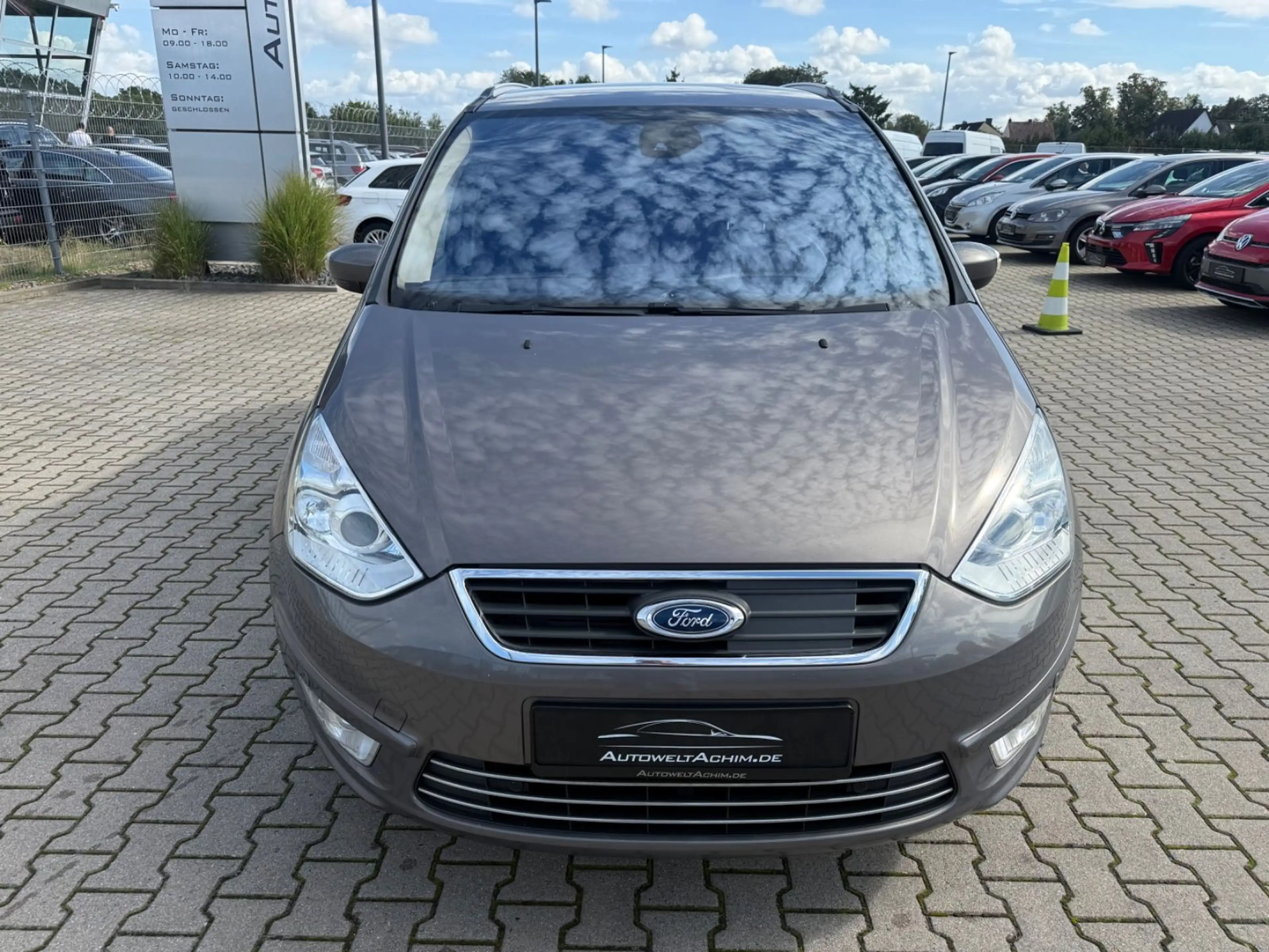 Ford Galaxy Titanium 7 Sitzer / Autom. !!! — photo 3