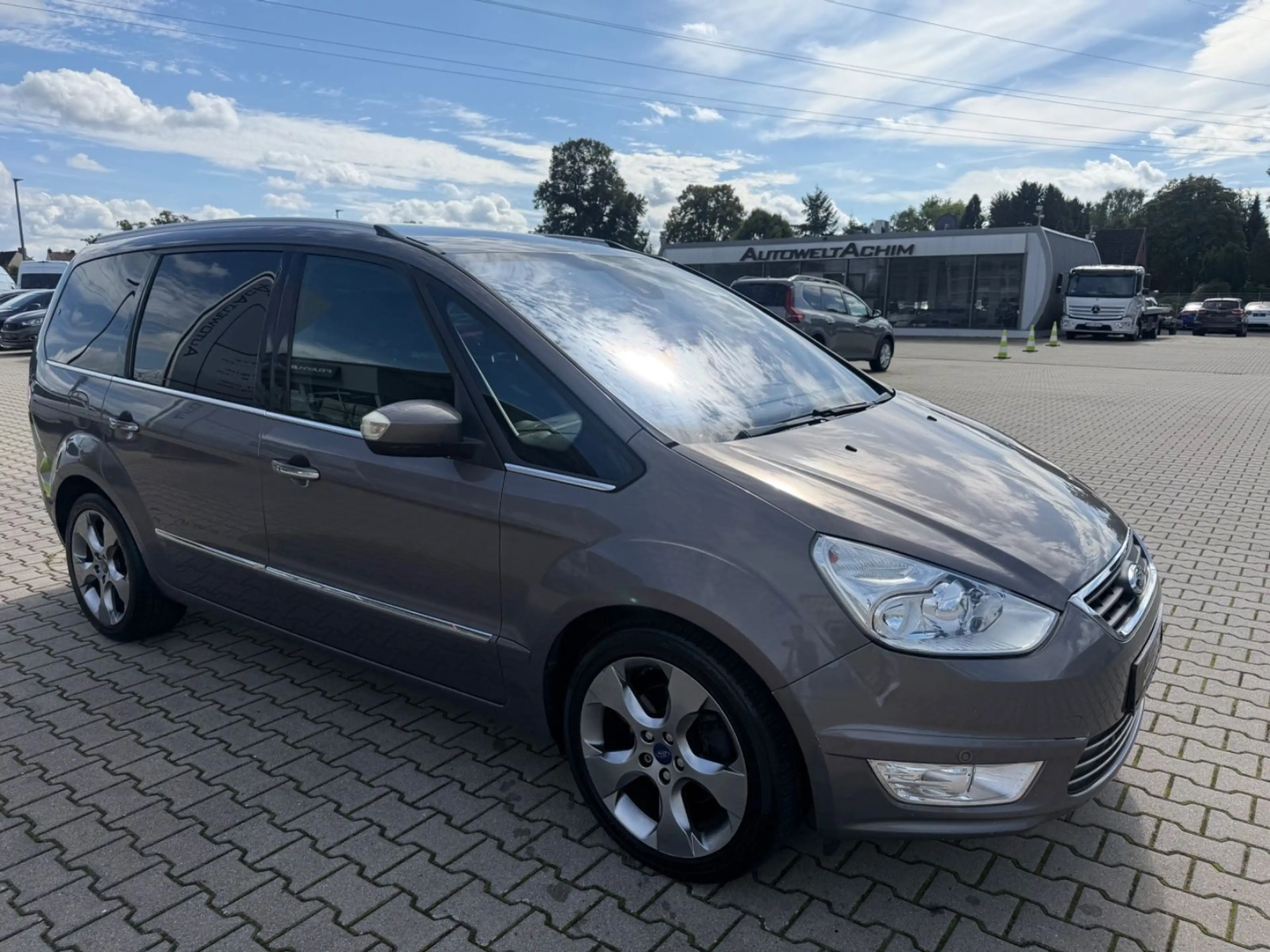 Ford Galaxy Titanium 7 Sitzer / Autom. !!! — photo 5