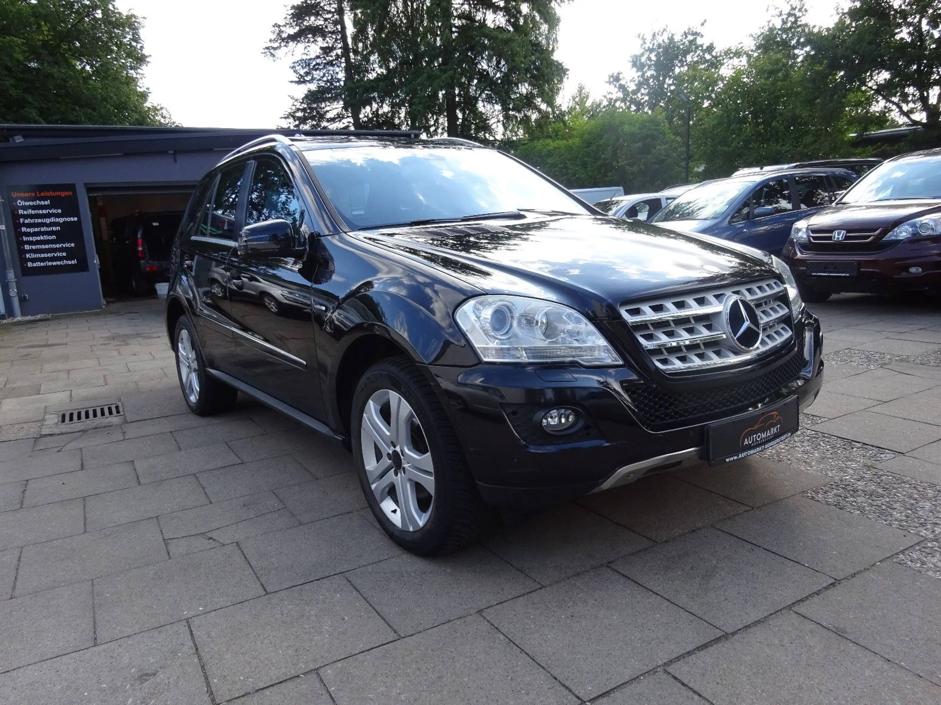 Mercedes-Benz ML 300 CDI BlueEfficiency /Leder/SHZ/AHK/Klimaau — photo 3