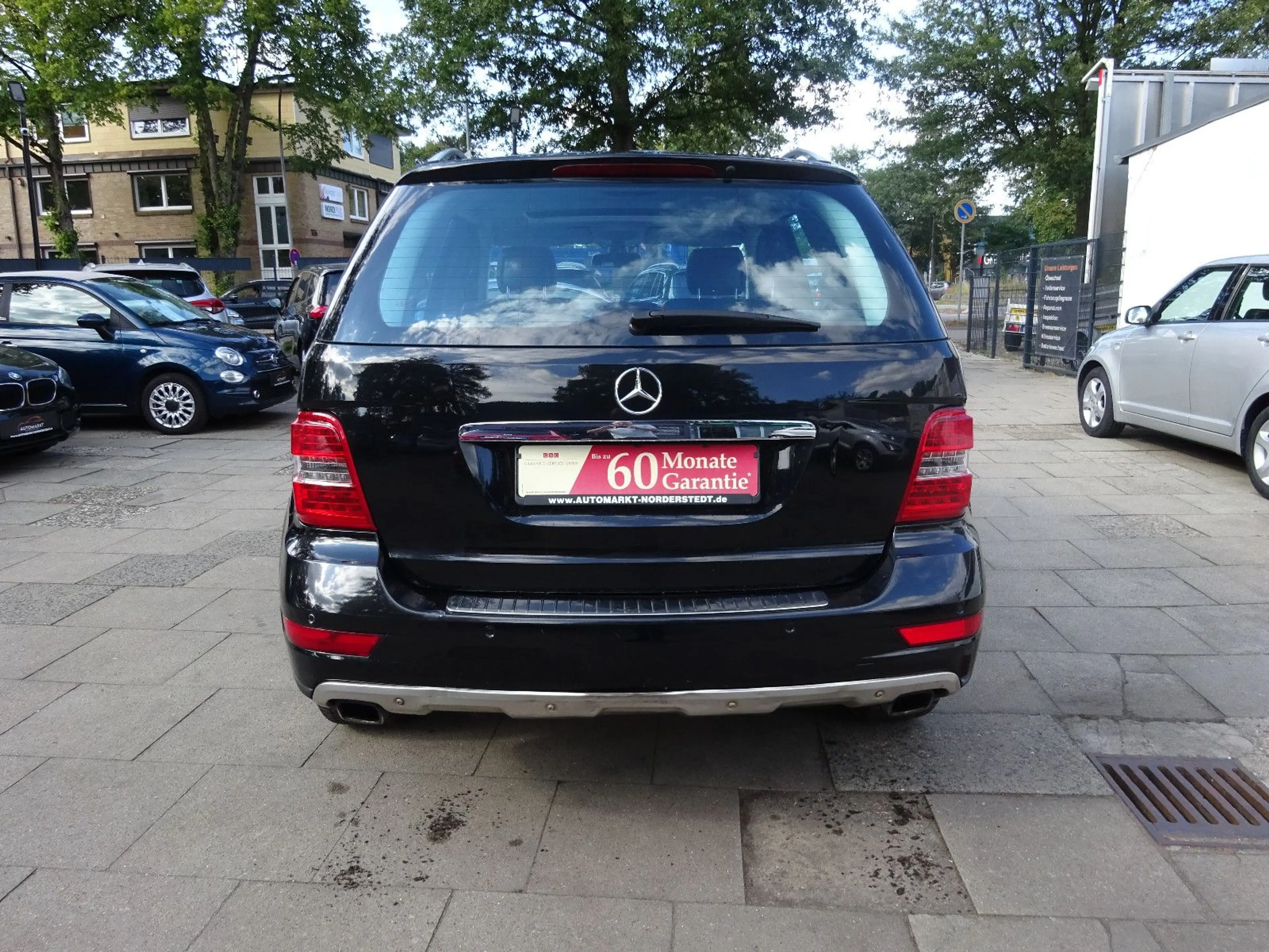 Mercedes-Benz ML 300 CDI BlueEfficiency /Leder/SHZ/AHK/Klimaau — photo 5