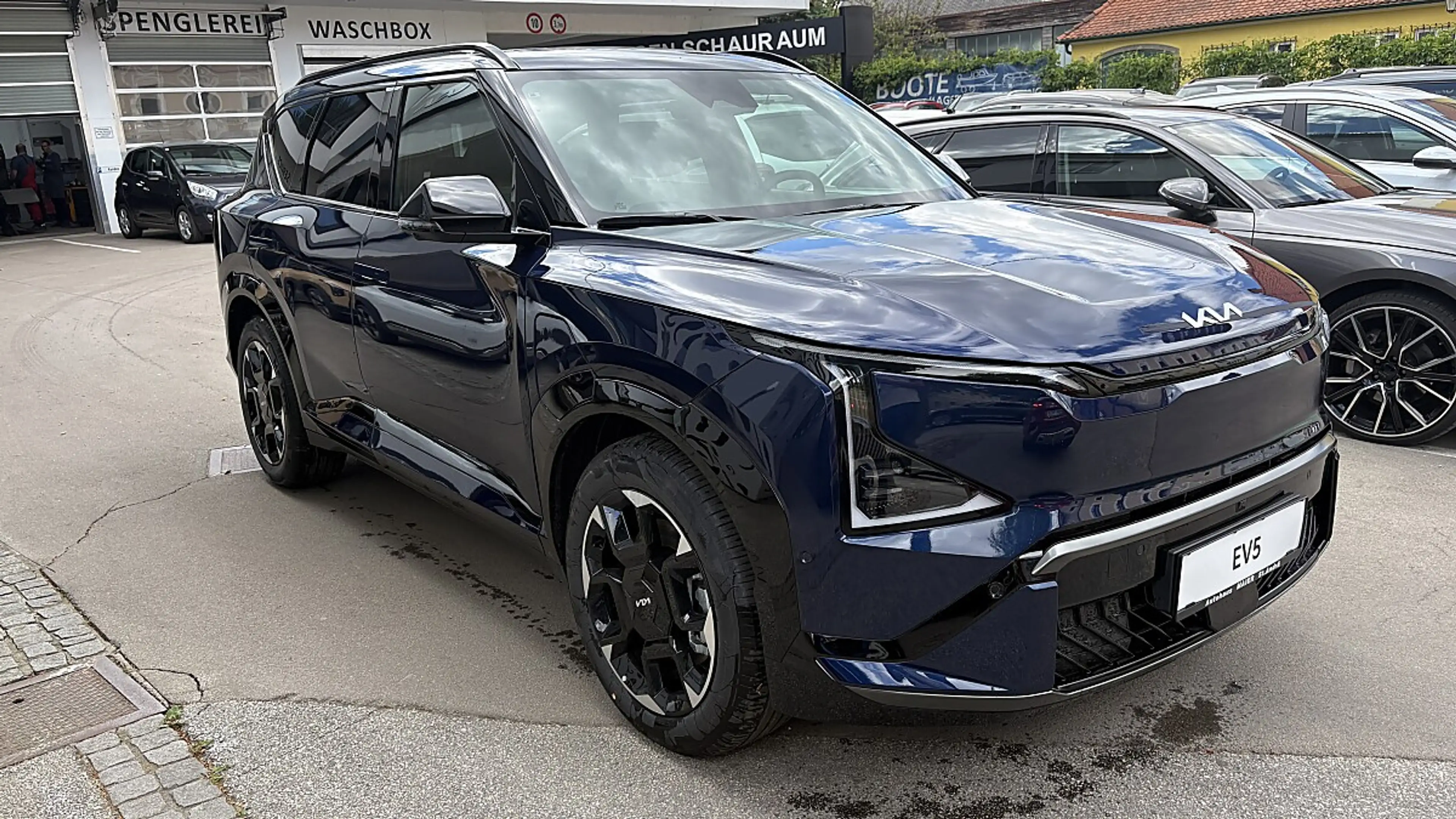 Kia EV5 FWD 81,4kWh GT-Line — photo 2