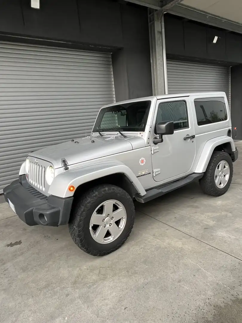 Jeep Wrangler 2.8 CRD Sahara Automatic 2013 Argento - 1