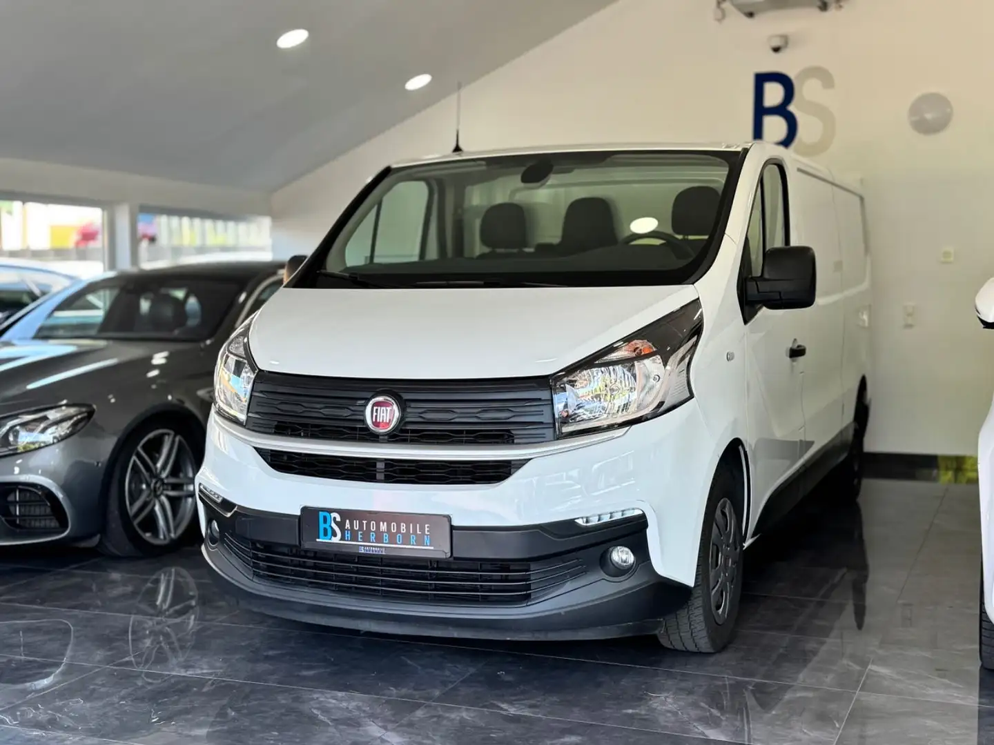 Fiat Talento Kasten L2H1 1,2t SX/1Hand/Kamera/CarPlay Weiß - 2