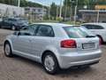 Audi A3 1.6 TDI Attraction/Navi/LED/PDC/Garantie/1.Hd Plateado - thumbnail 11