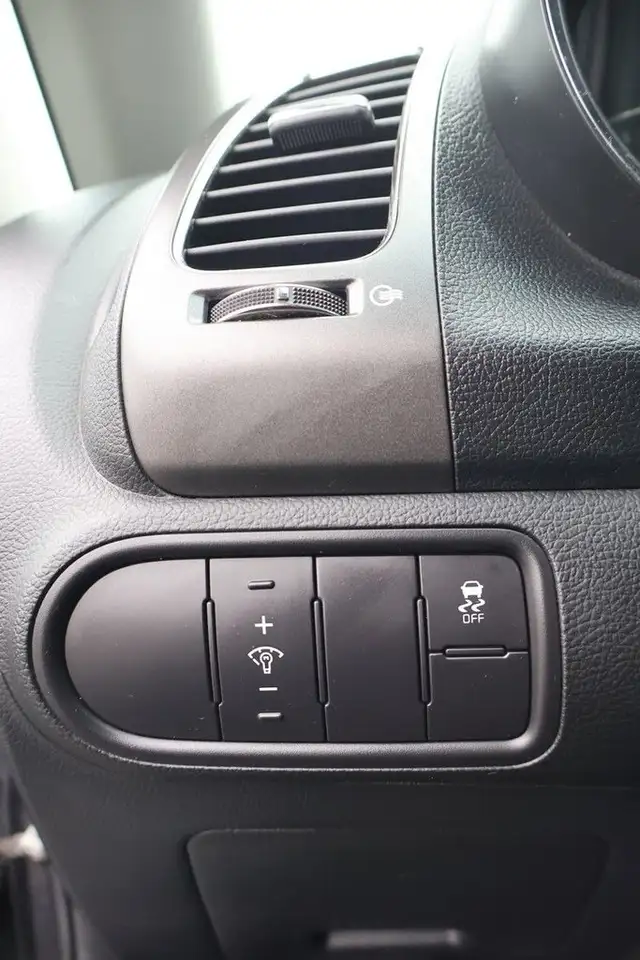 Kia Forte photo Kia Forte
