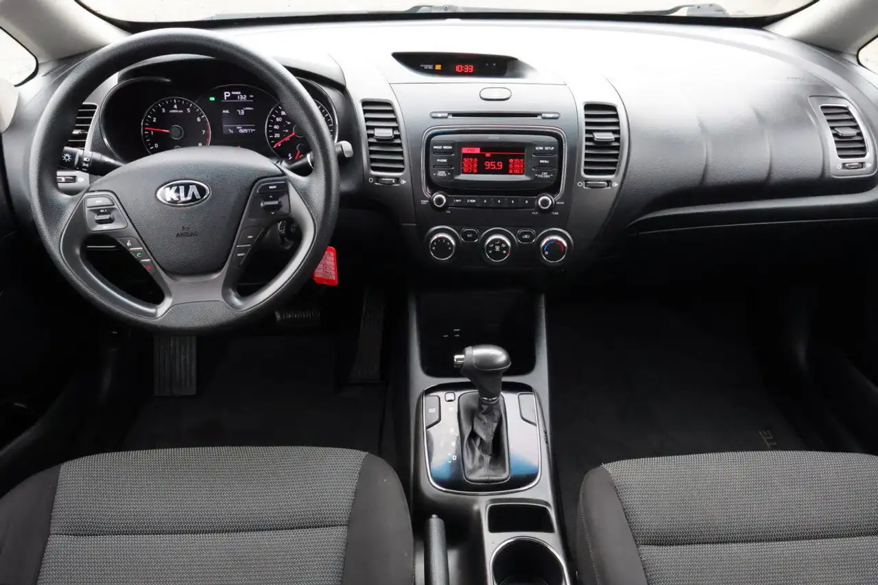 Kia Forte photo Kia Forte