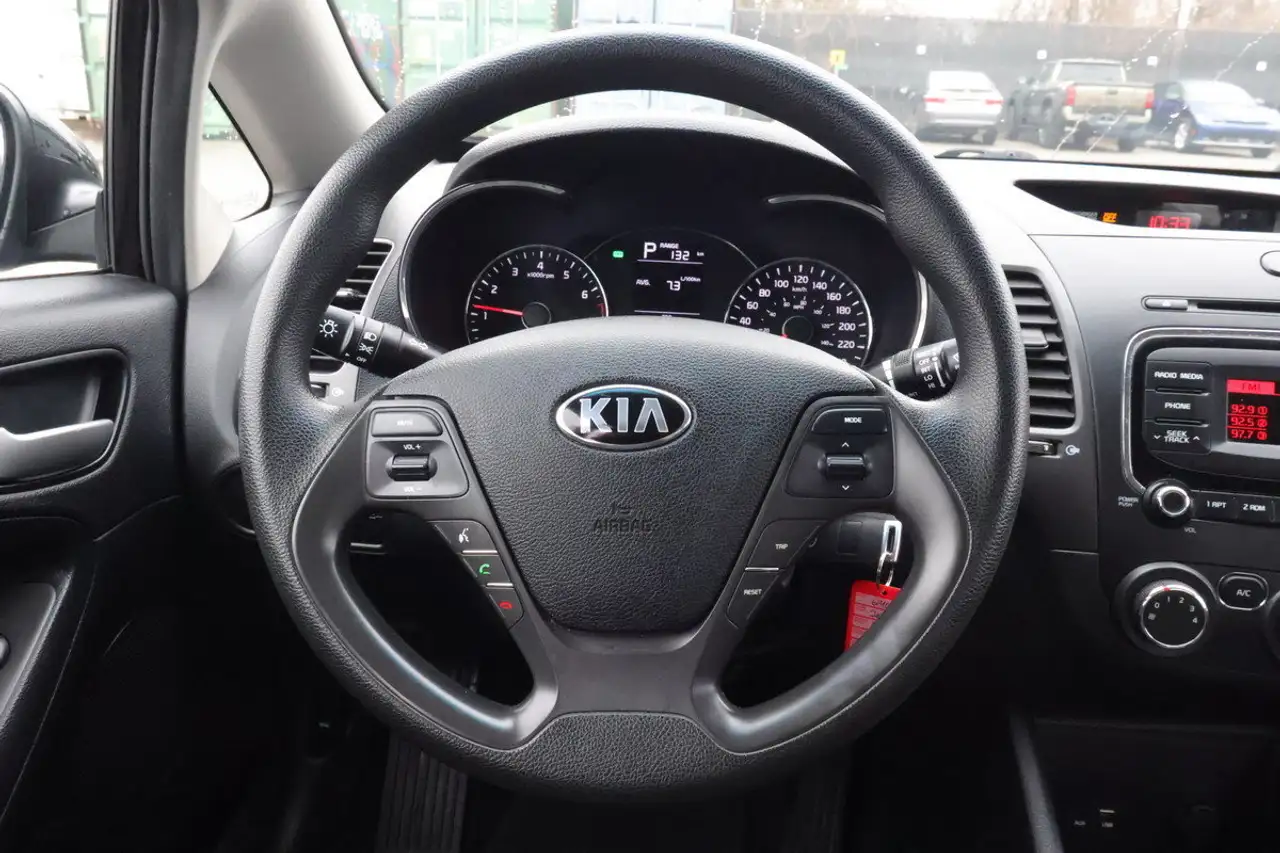 Kia Forte photo Kia Forte