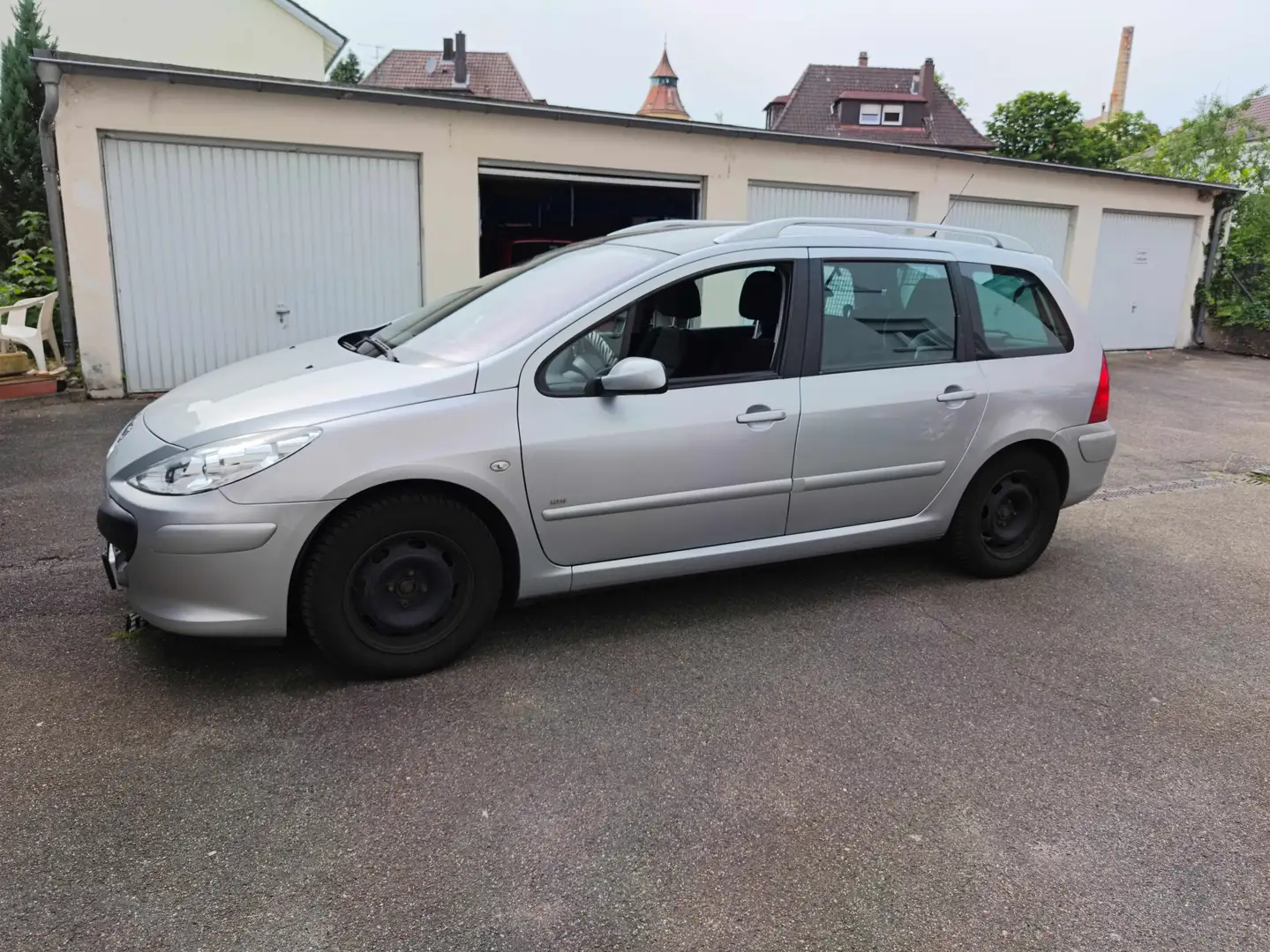 Peugeot 307 307 HDi SW 110 Premium Silber - 1