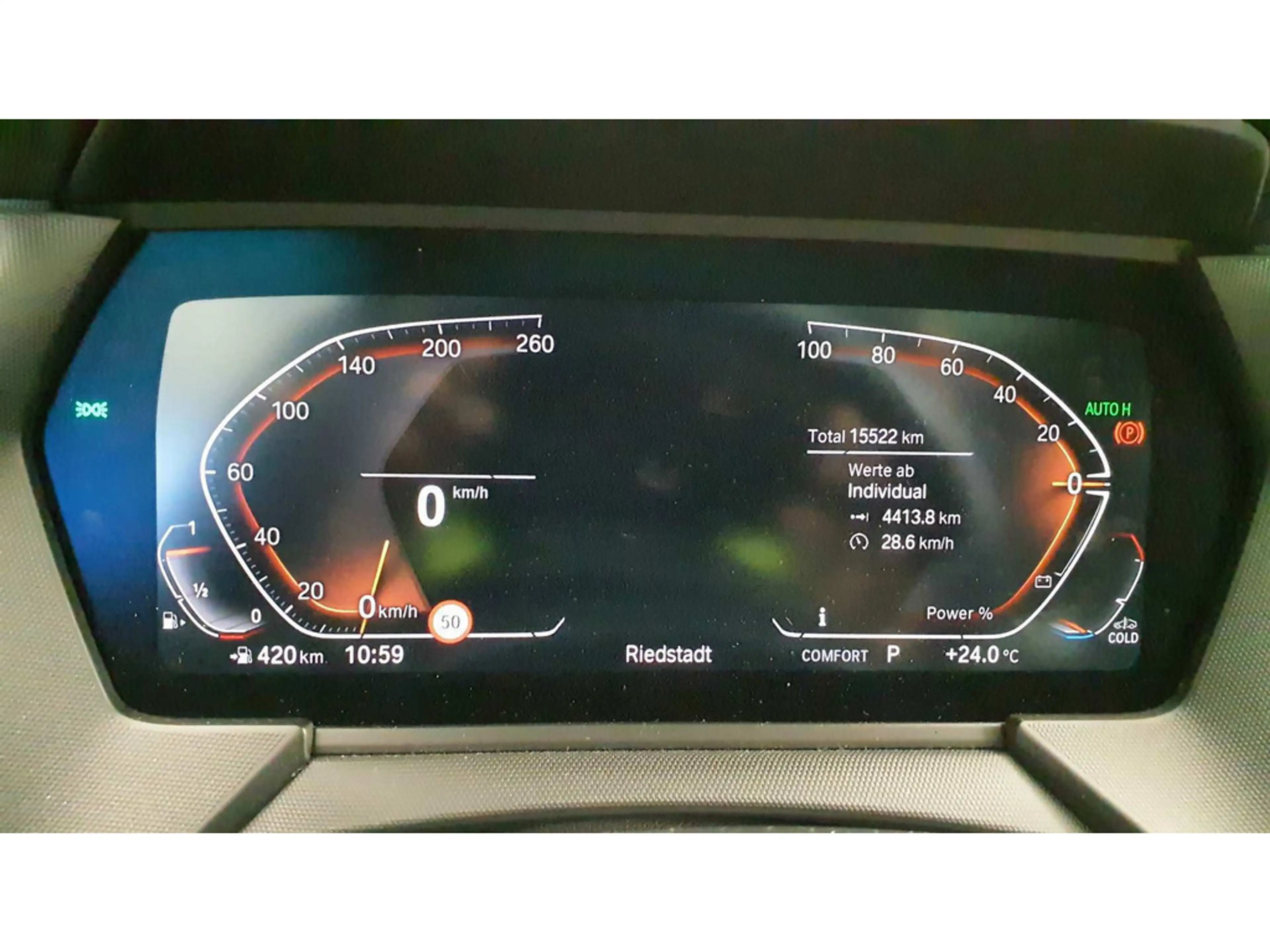 BMW 118 i M-Sport PANO+KAM+LED+NAVI+SHZG — photo 9