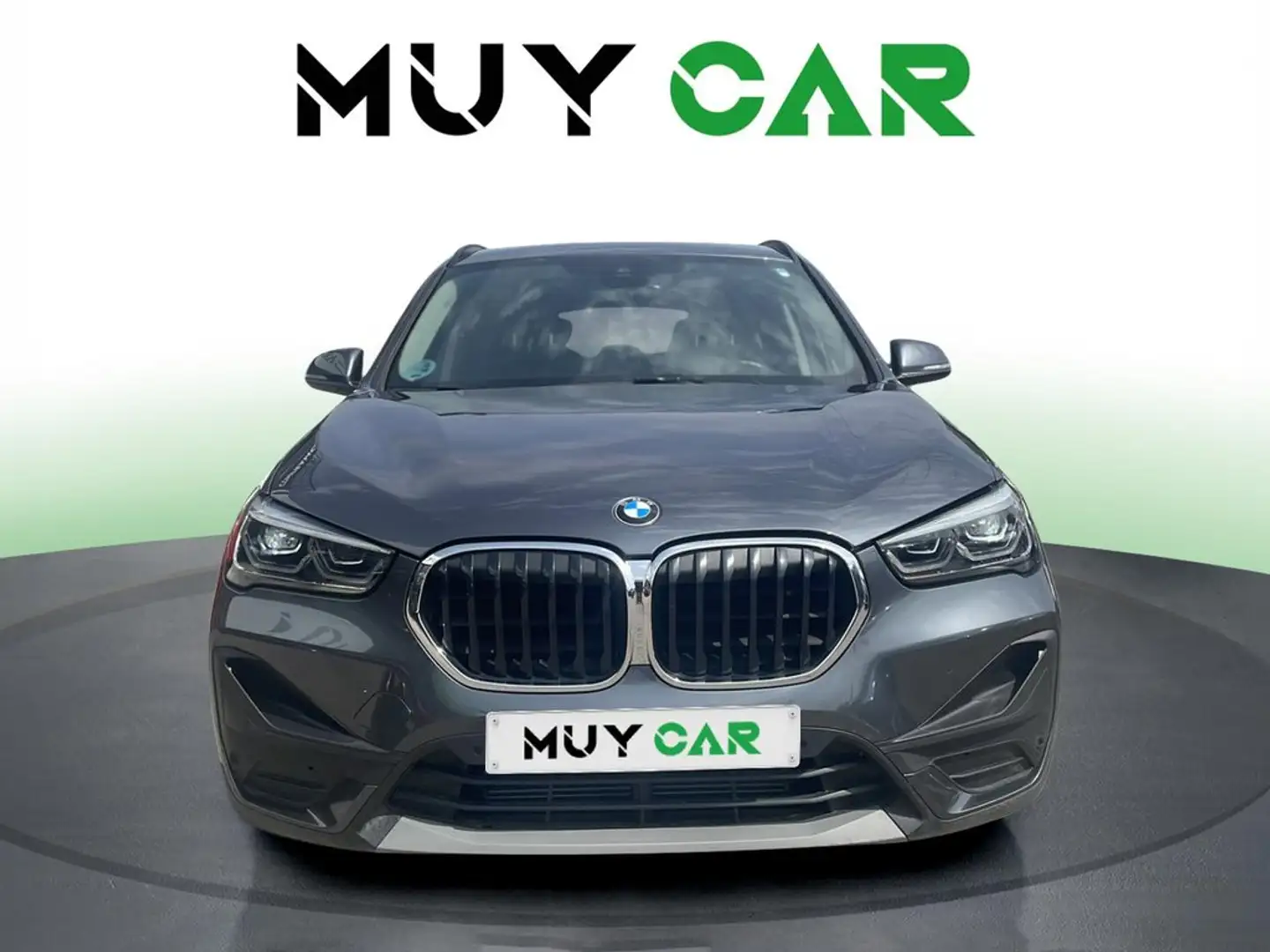 BMW X1 sDrive 18iA Gris - 2