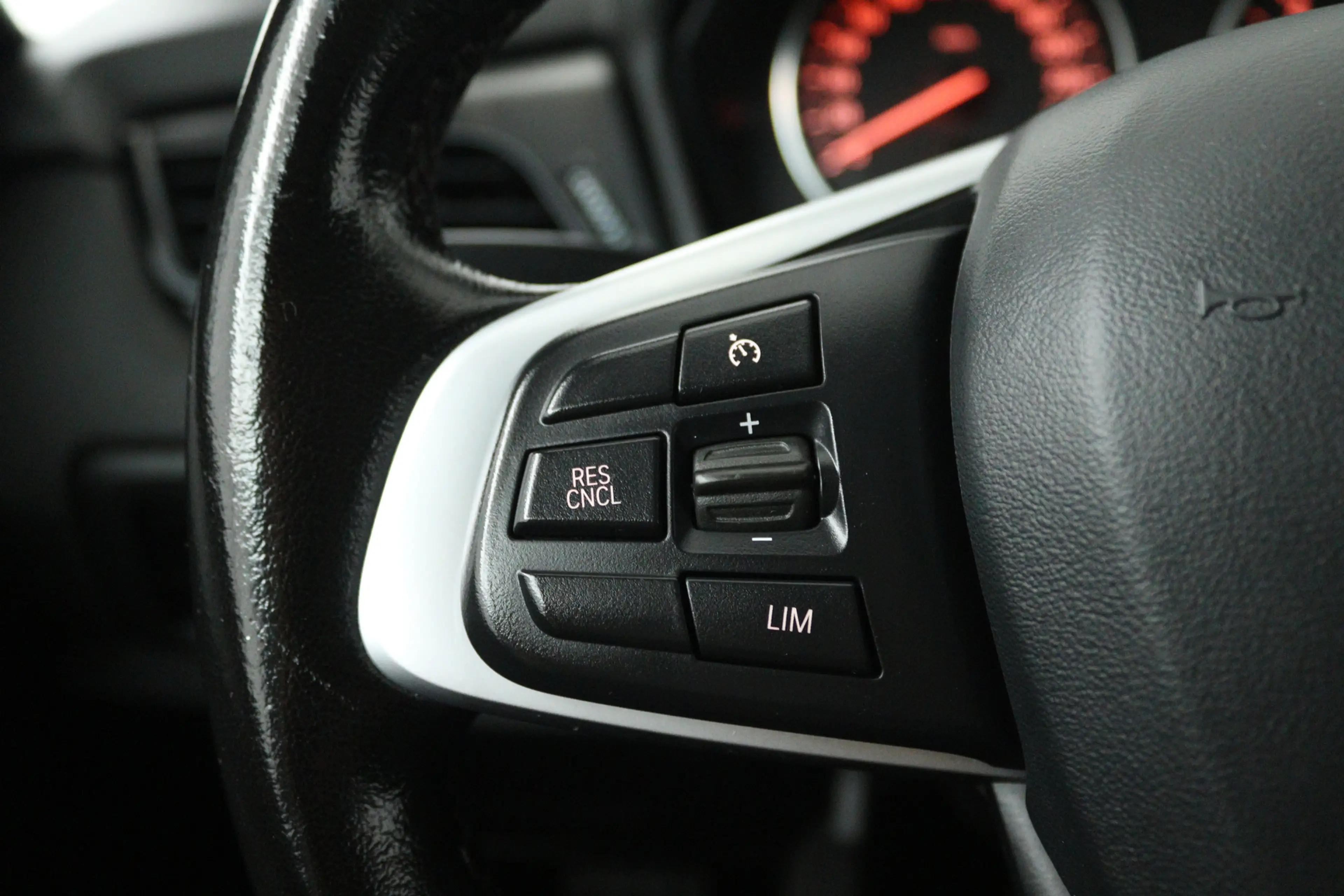 BMW 218 2-serie Gran Tourer 218i Centennial Executive 7p. — photo 8