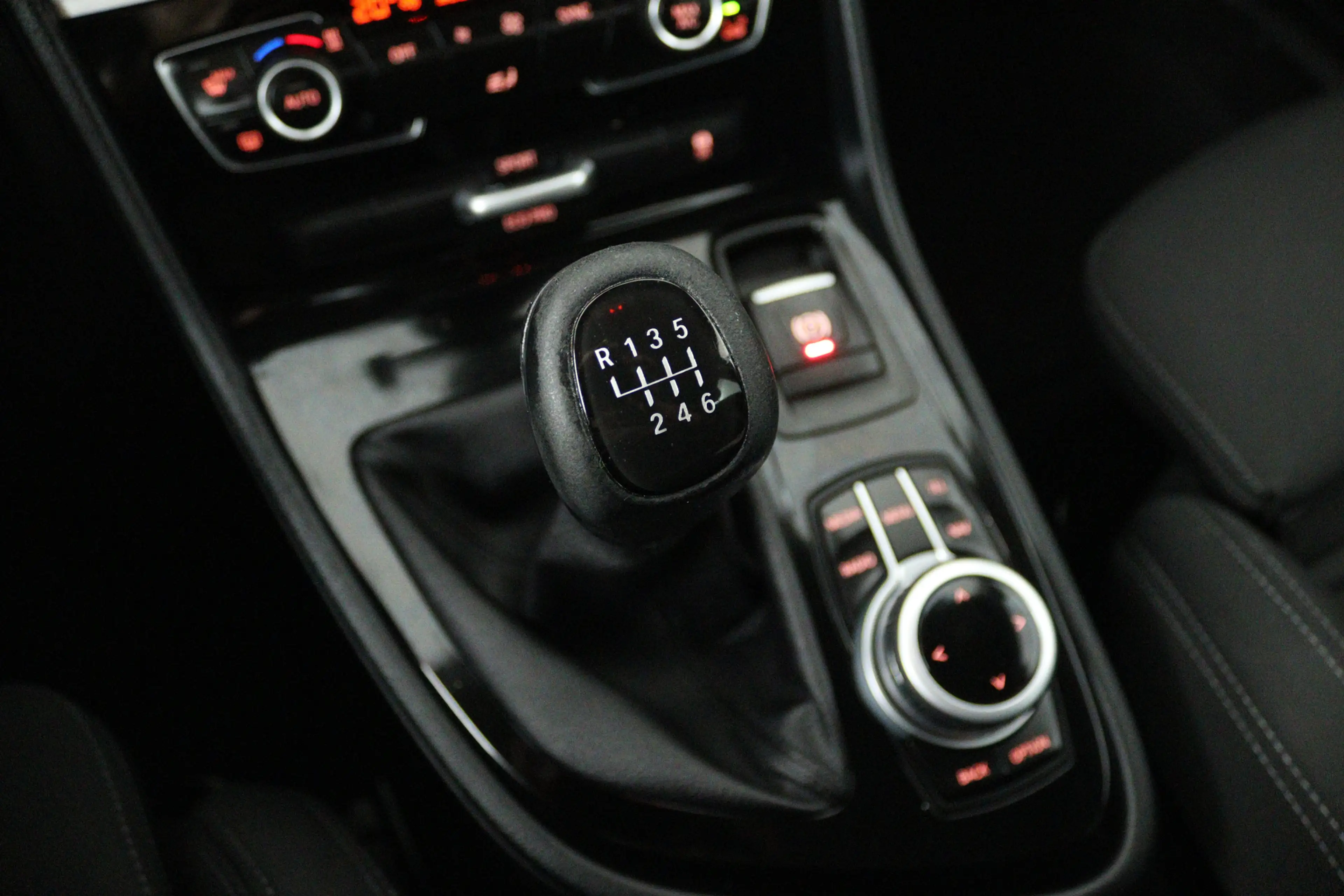 BMW 218 2-serie Gran Tourer 218i Centennial Executive 7p. — photo 17