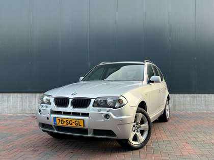 BMW X3 2.0i Introduction * Navi * Cruise * Trekhaak * Xen