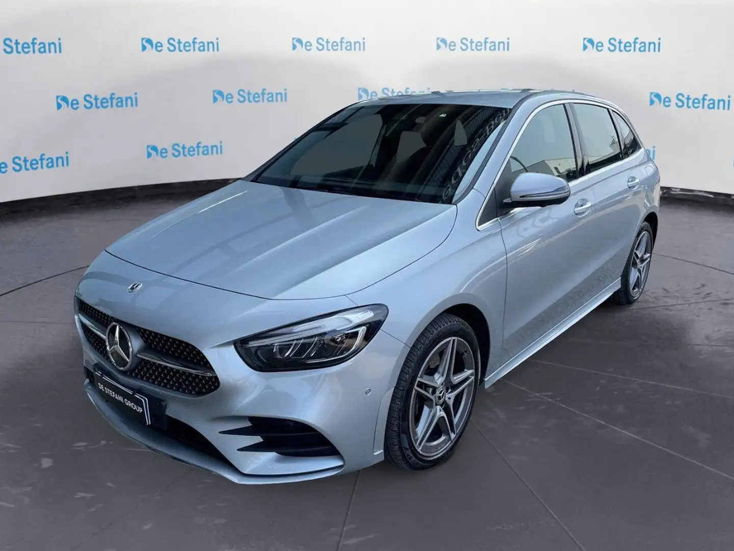 Mercedes-Benz B 250 B 250 e Plug-in hybrid Advanced Plus AMG Line Dig Stříbrná - 1