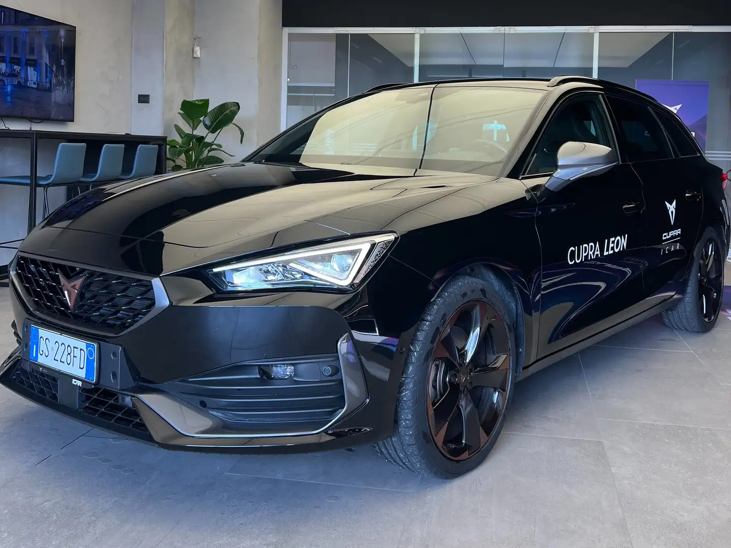CUPRA Leon Leon Sportstourer 2.0 tdi 150cv dsg Nero - 1