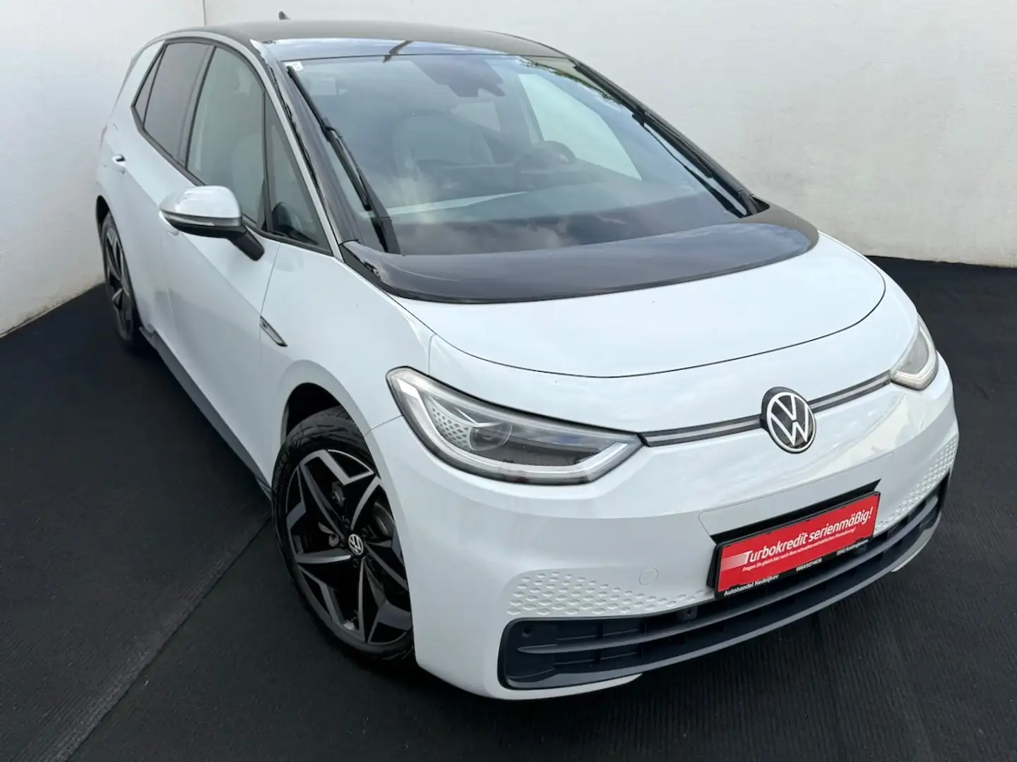 Volkswagen ID.3 Pro Performance 150 kW 1st Plus WÄRMEPUMPE Weiß - 1