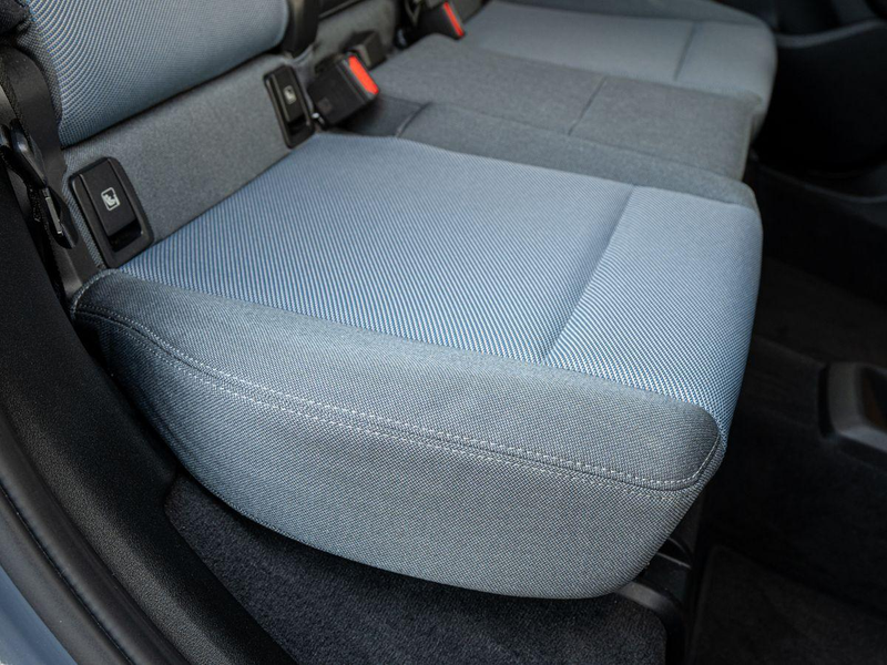 BMW 220 220i Active Tourer AHK PANO SpSitze RFK ShadowL — photo 10