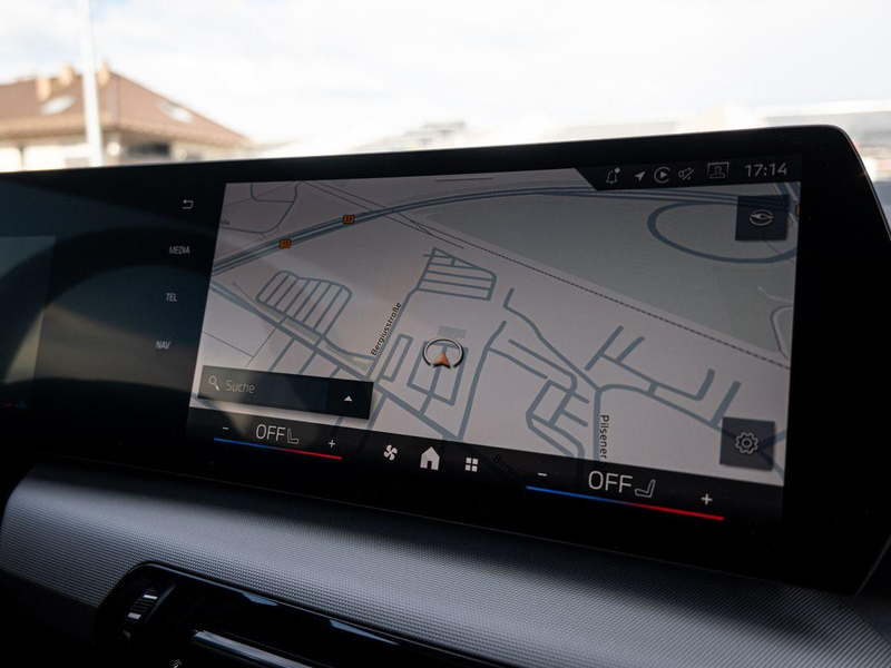 BMW 220 220i Active Tourer AHK PANO SpSitze RFK ShadowL — photo 6