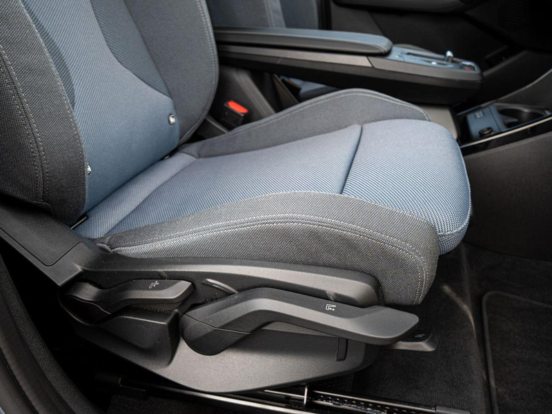 BMW 220 220i Active Tourer AHK PANO SpSitze RFK ShadowL — photo 5