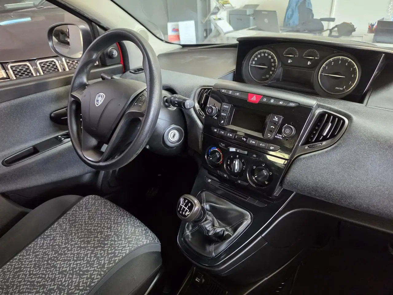 Lancia Ypsilon 2021