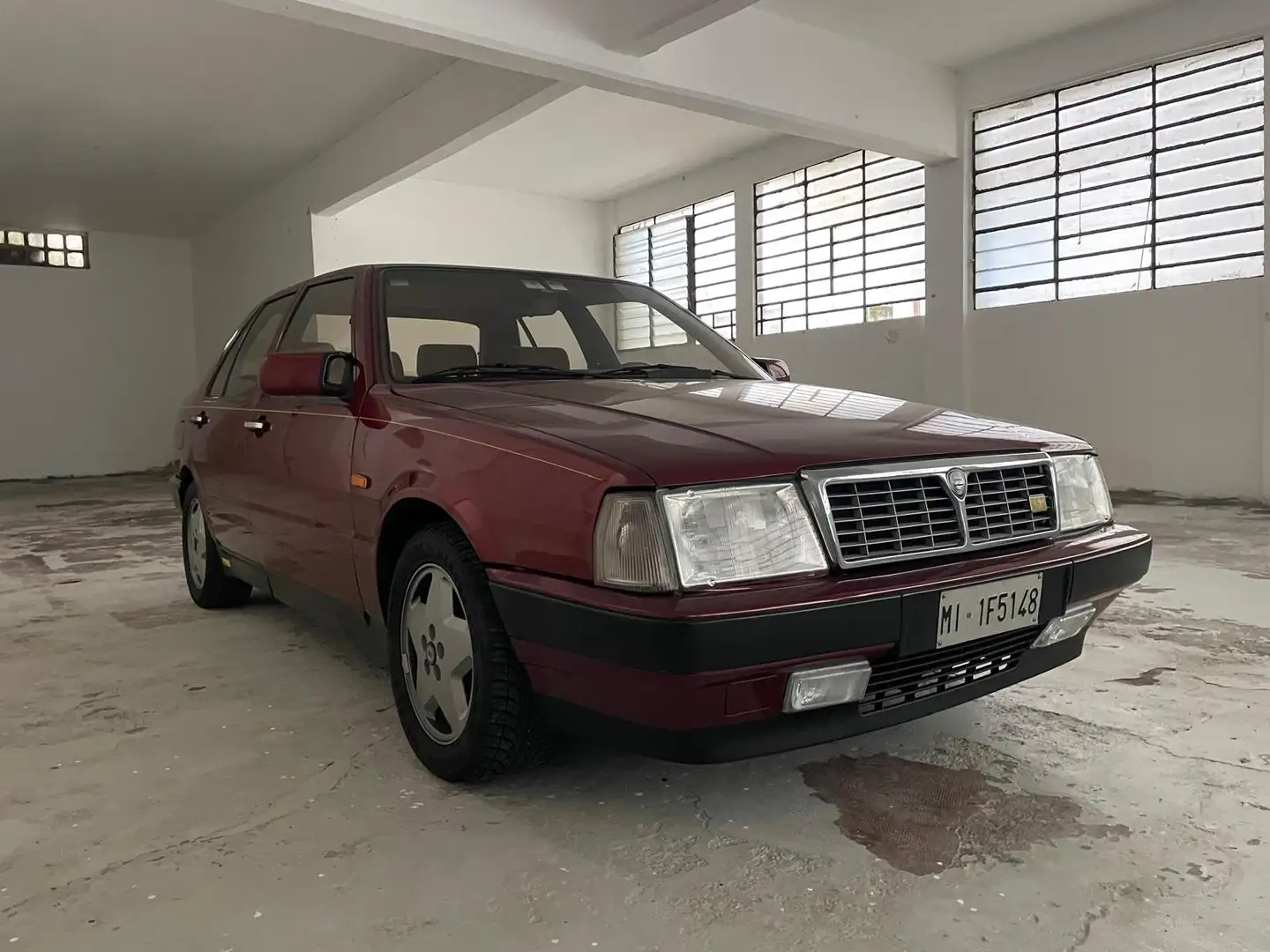 Lancia Thema 2.9 8.32 FL - 2