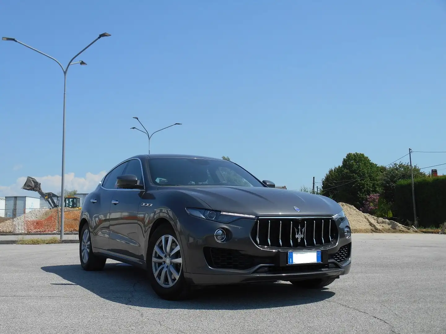 Maserati Levante 3.0 V6 250cv auto Gris - 2