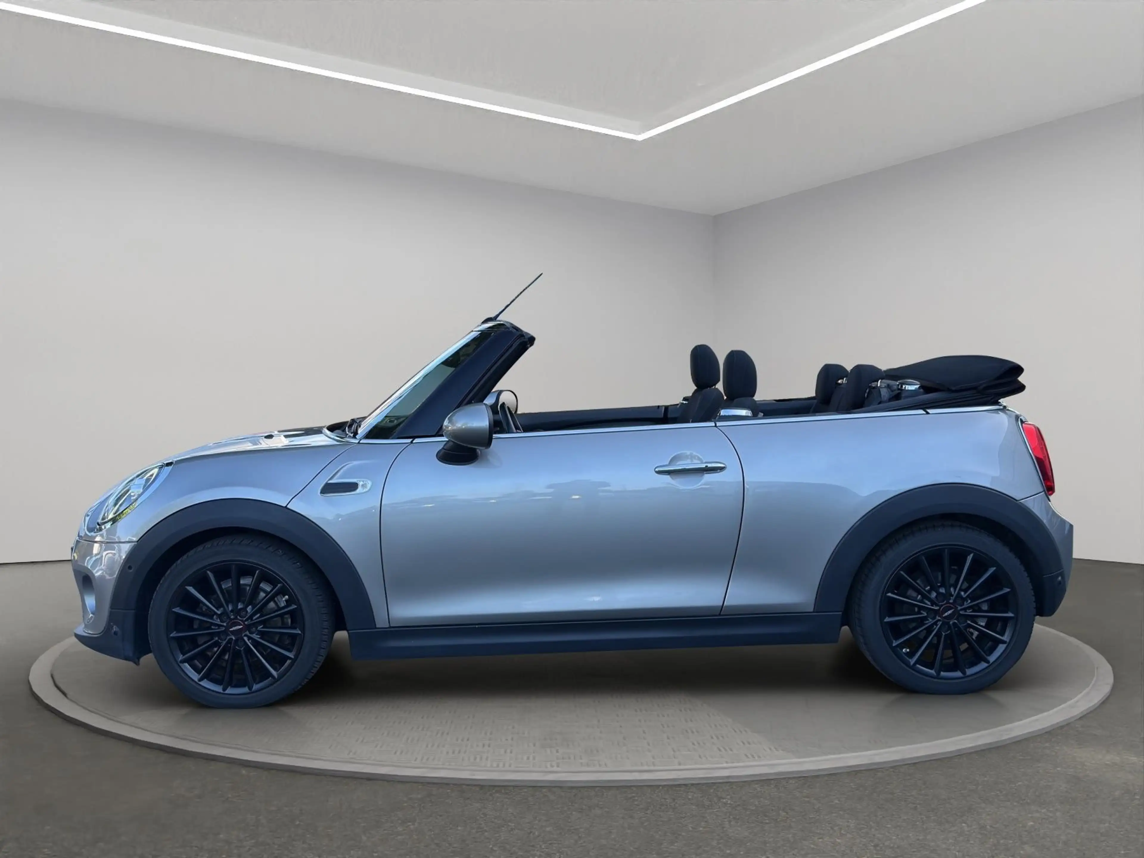 MINI Cooper Cabrio 1.5 Steptronic NAVI+LED+HARMAN-KAR — photo 5
