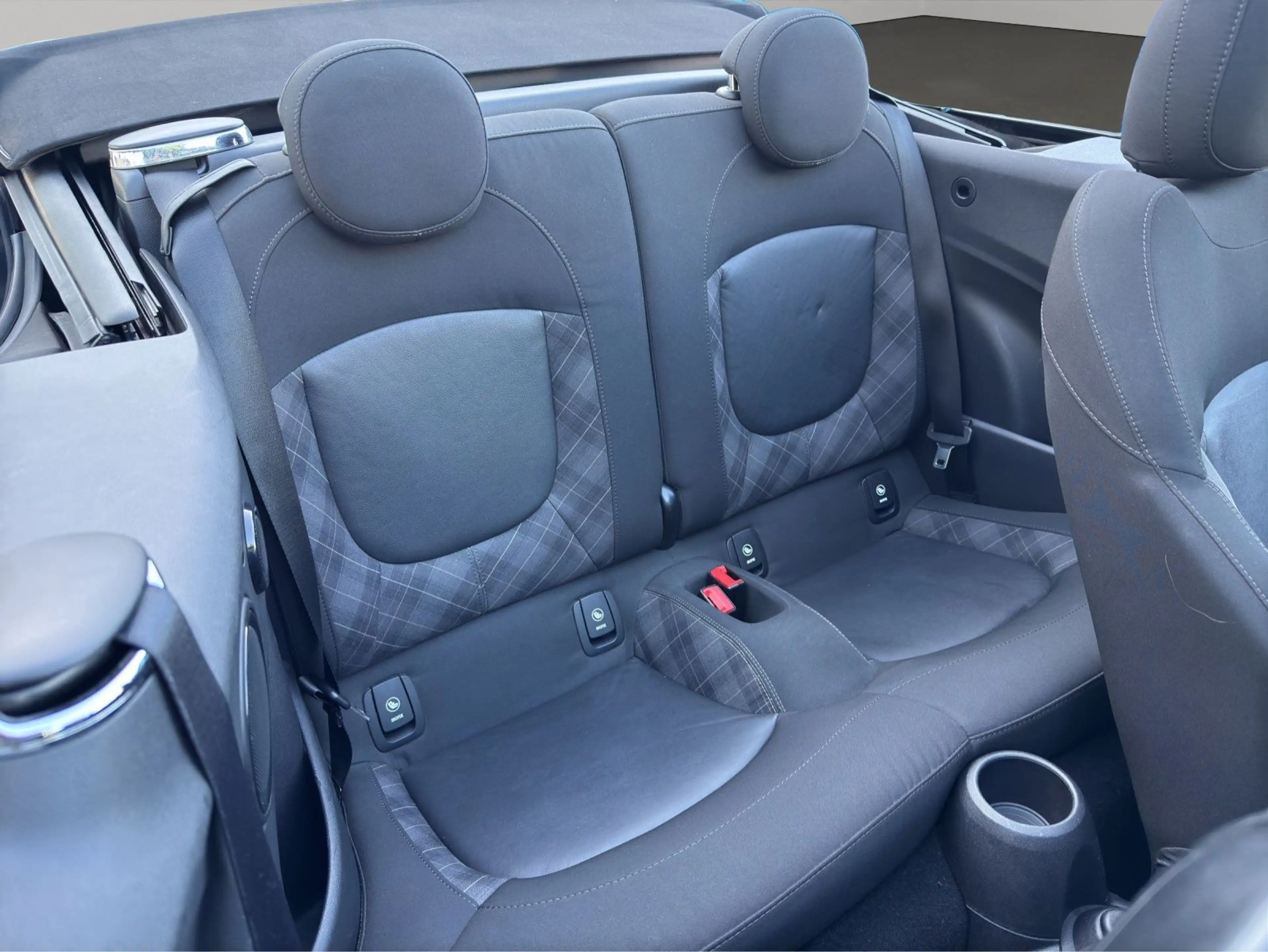 MINI Cooper Cabrio 1.5 Steptronic NAVI+LED+HARMAN-KAR — photo 15