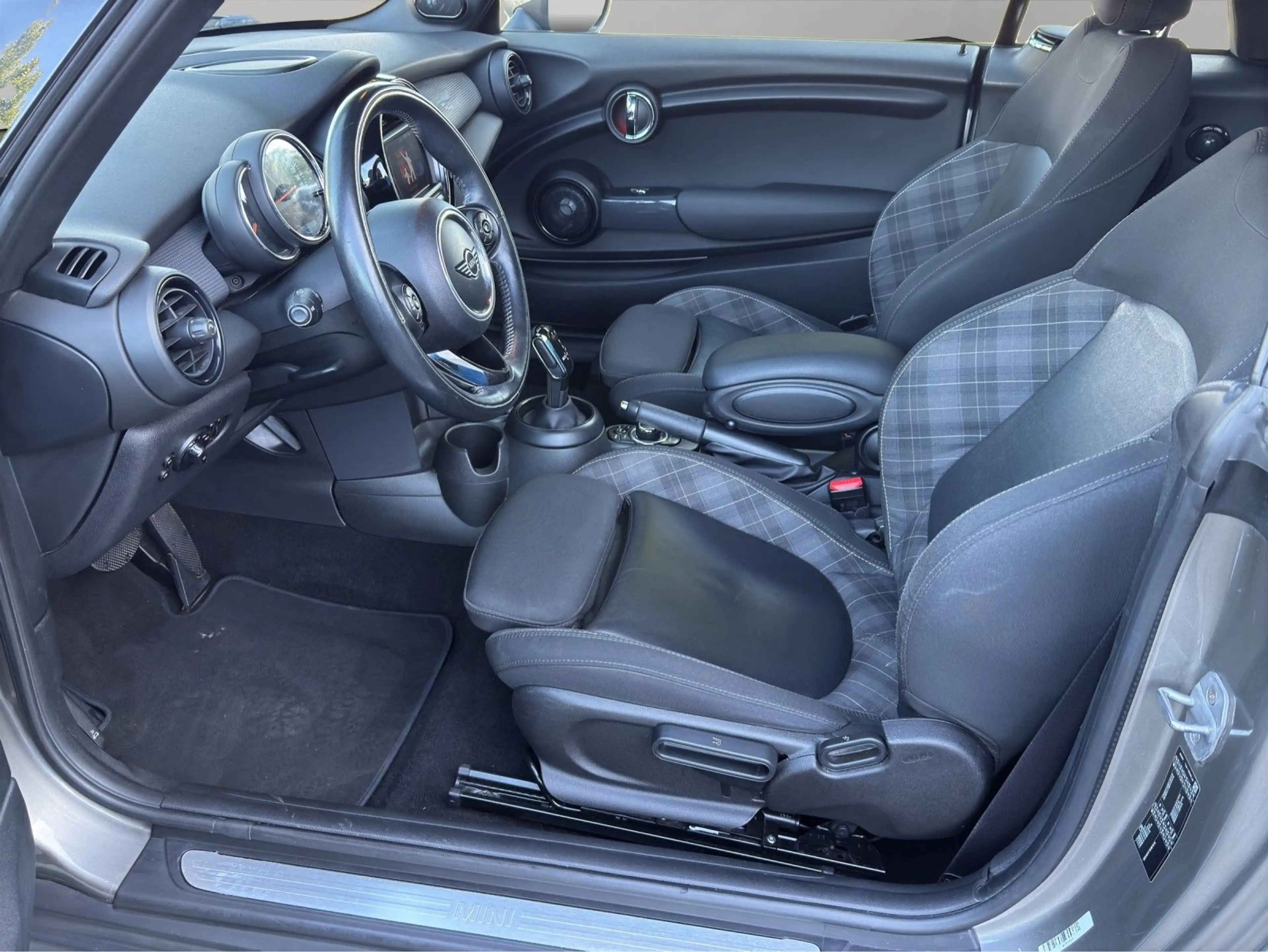 MINI Cooper Cabrio 1.5 Steptronic NAVI+LED+HARMAN-KAR — photo 9