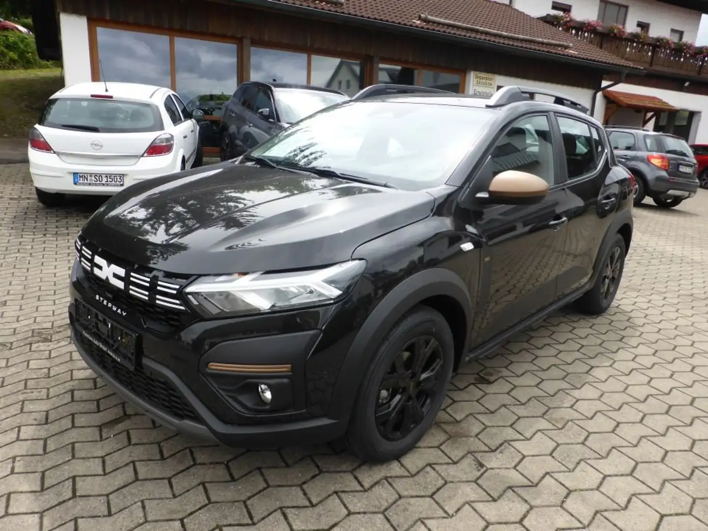 Dacia Sandero Stepway Extreme+ Schwarz - 1