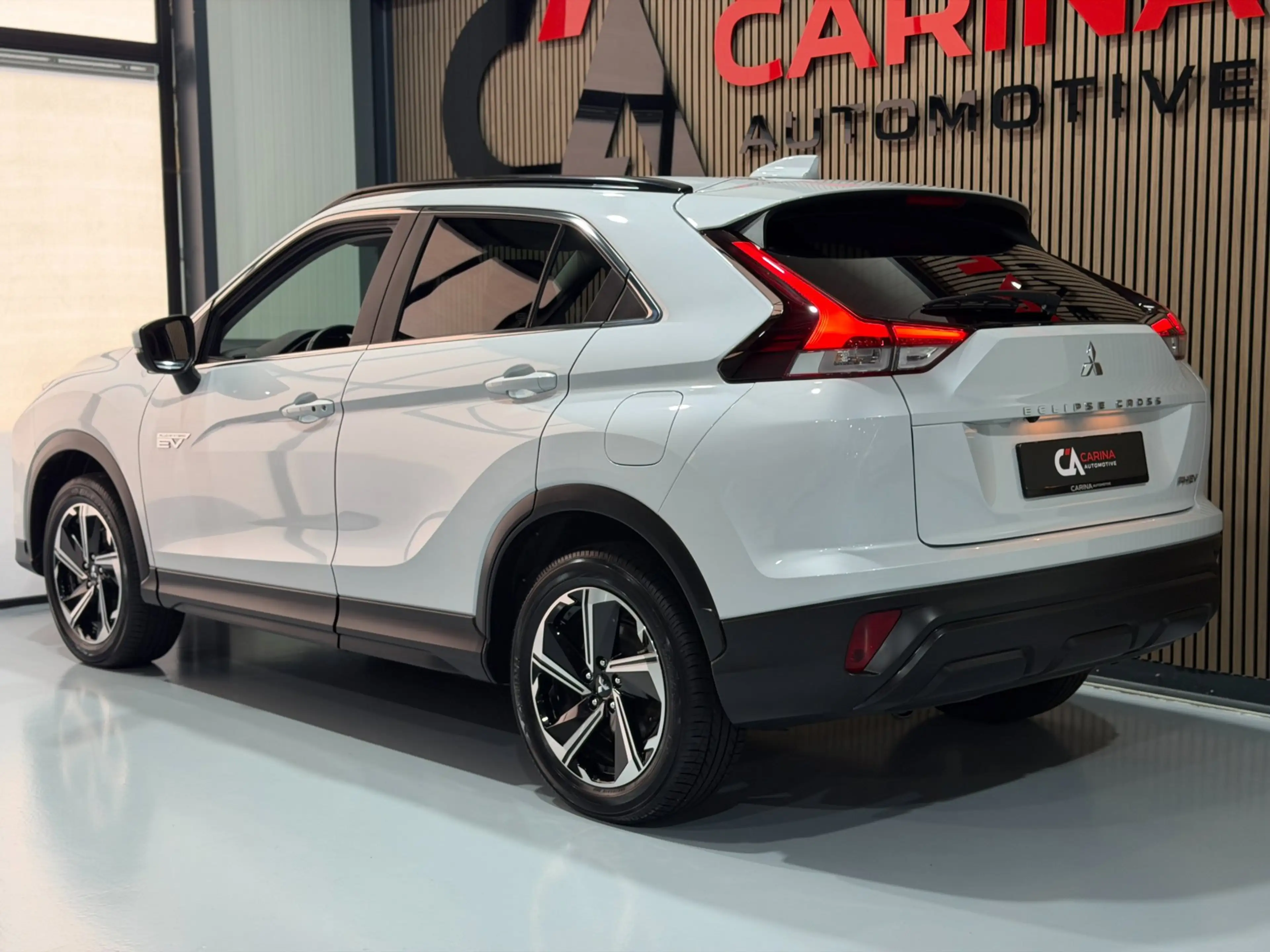 Mitsubishi Eclipse Cross 2.4 PHEV Instyle / Keyless / Stoel Verwarming / Cr — photo 3