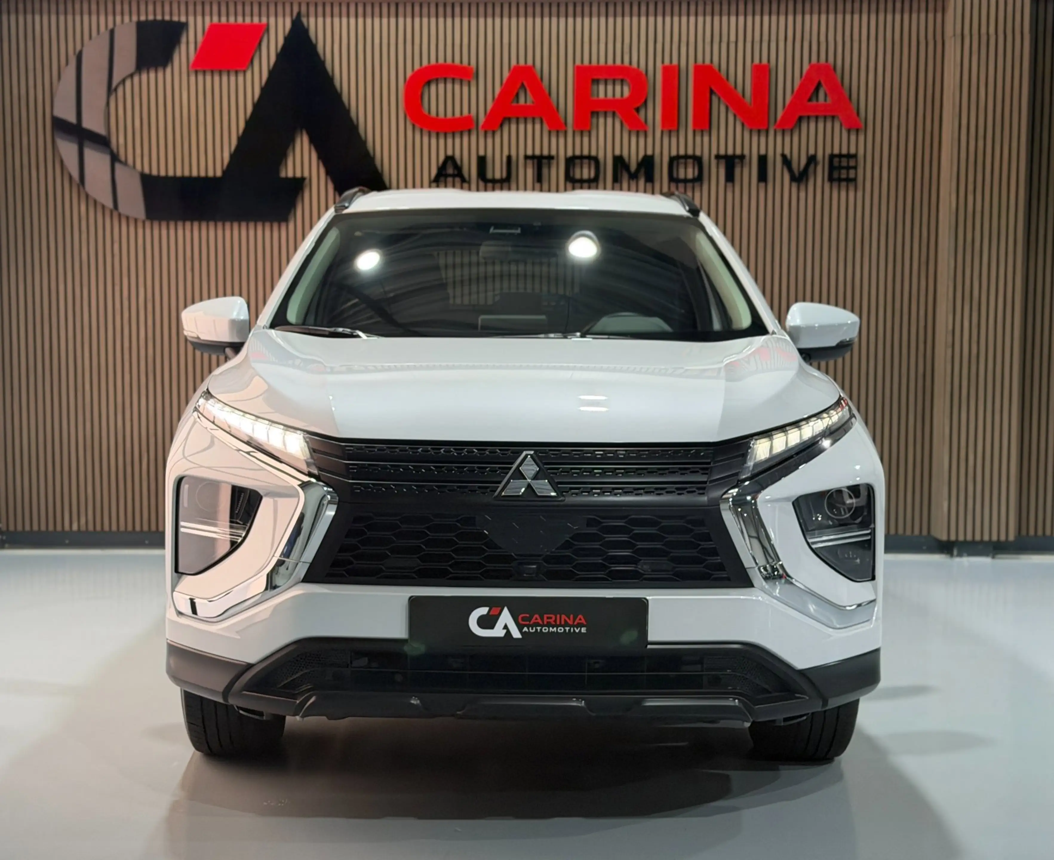 Mitsubishi Eclipse Cross 2.4 PHEV Instyle / Keyless / Stoel Verwarming / Cr — photo 9