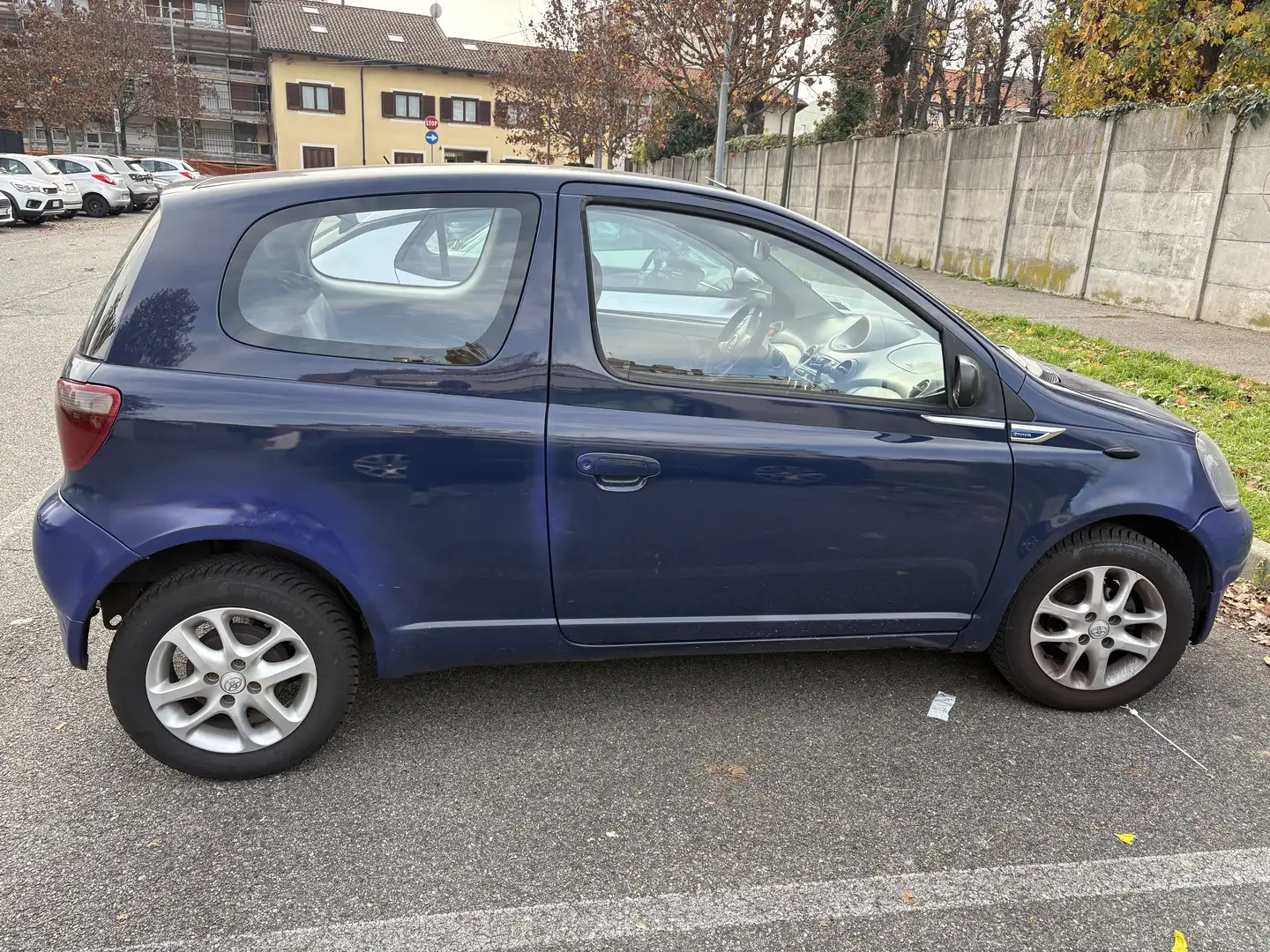 Toyota Yaris 3p 1.3 - 2