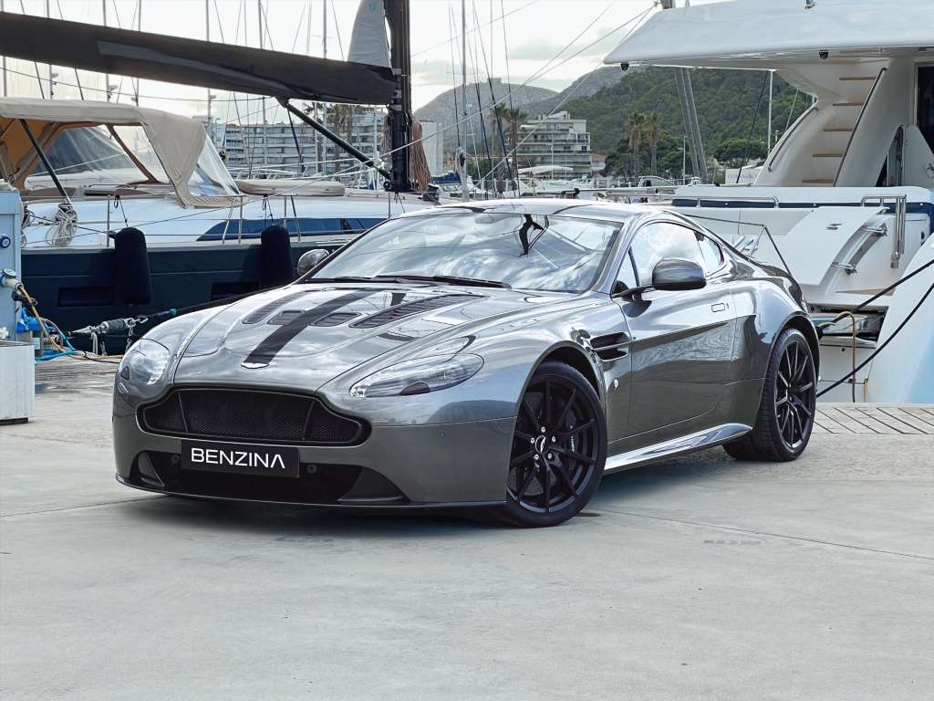 Aston Martin Vantage Deportivo Manual de 2 Puertas - foto 1