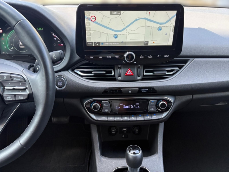Hyundai i30 Edition 30+ Mild-Hybrid++AUTOMATIK!++TOP!++ — photo 9