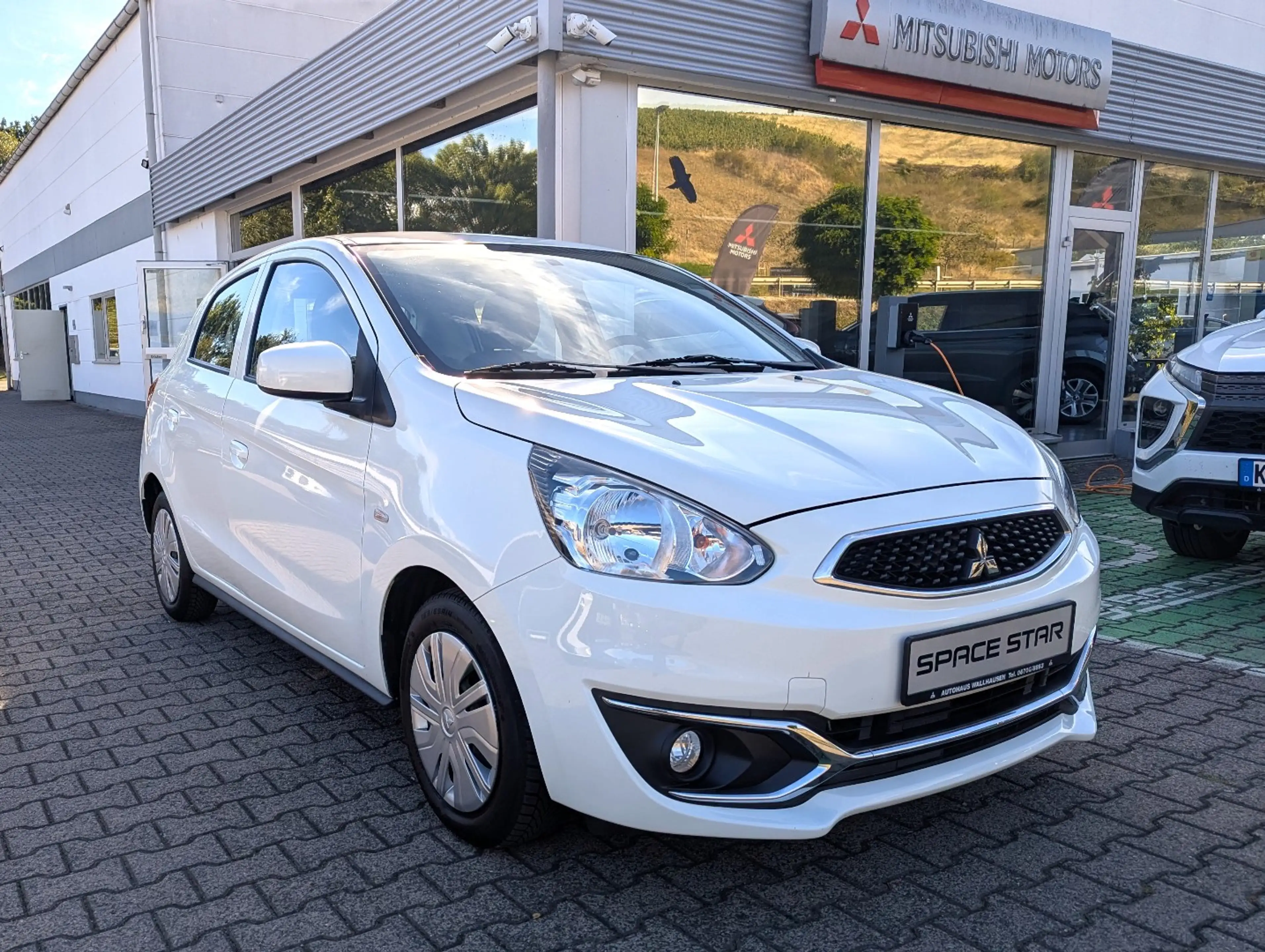 Mitsubishi Space Star Diamant 1.0 MIVEC 5-Gang — photo 3