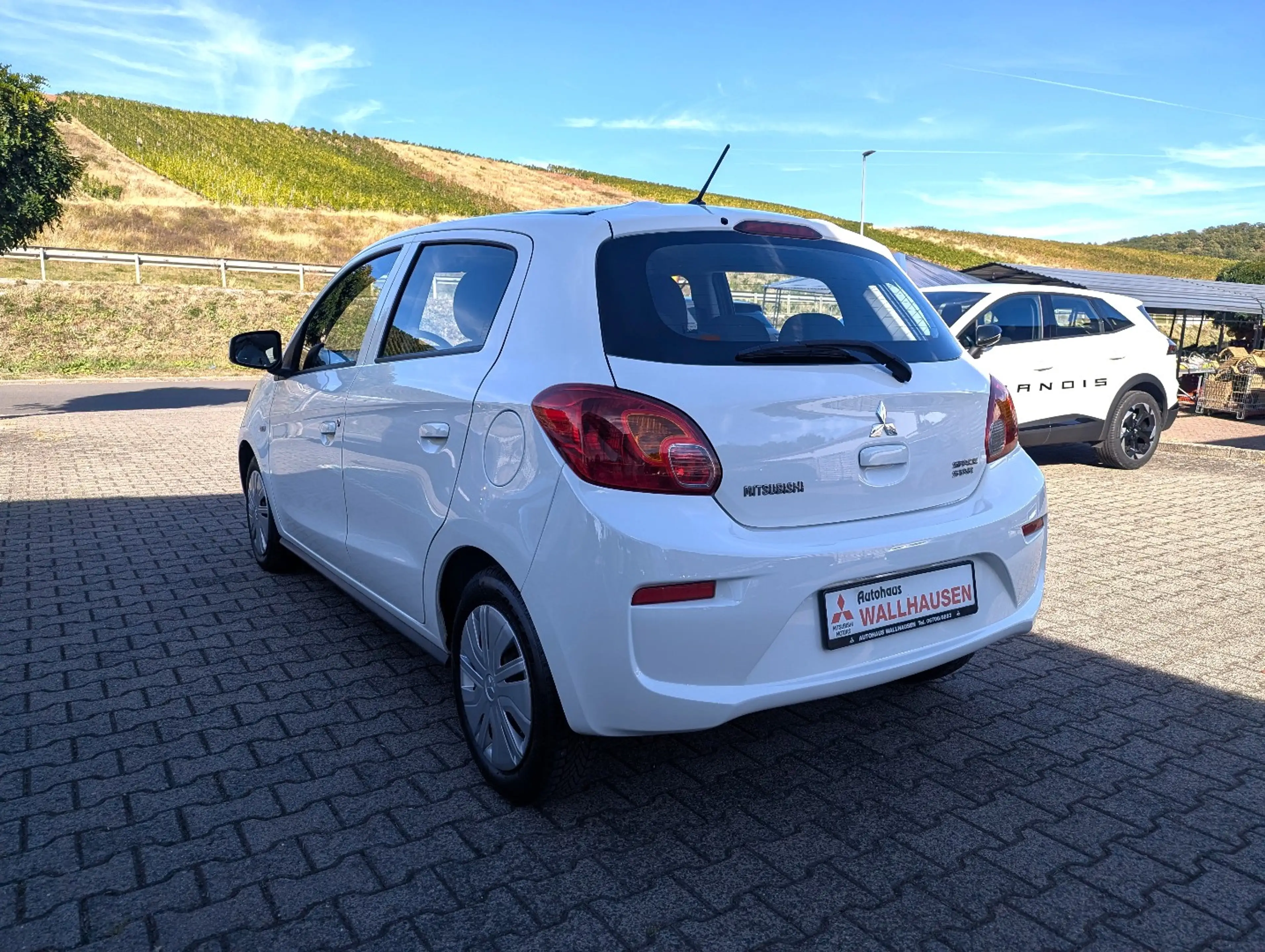 Mitsubishi Space Star Diamant 1.0 MIVEC 5-Gang — photo 2