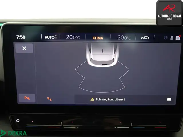 CUPRA Leon view 16