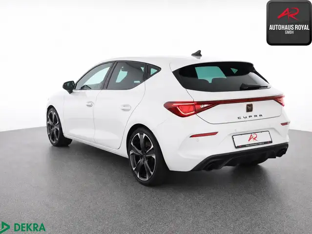CUPRA Leon view 3
