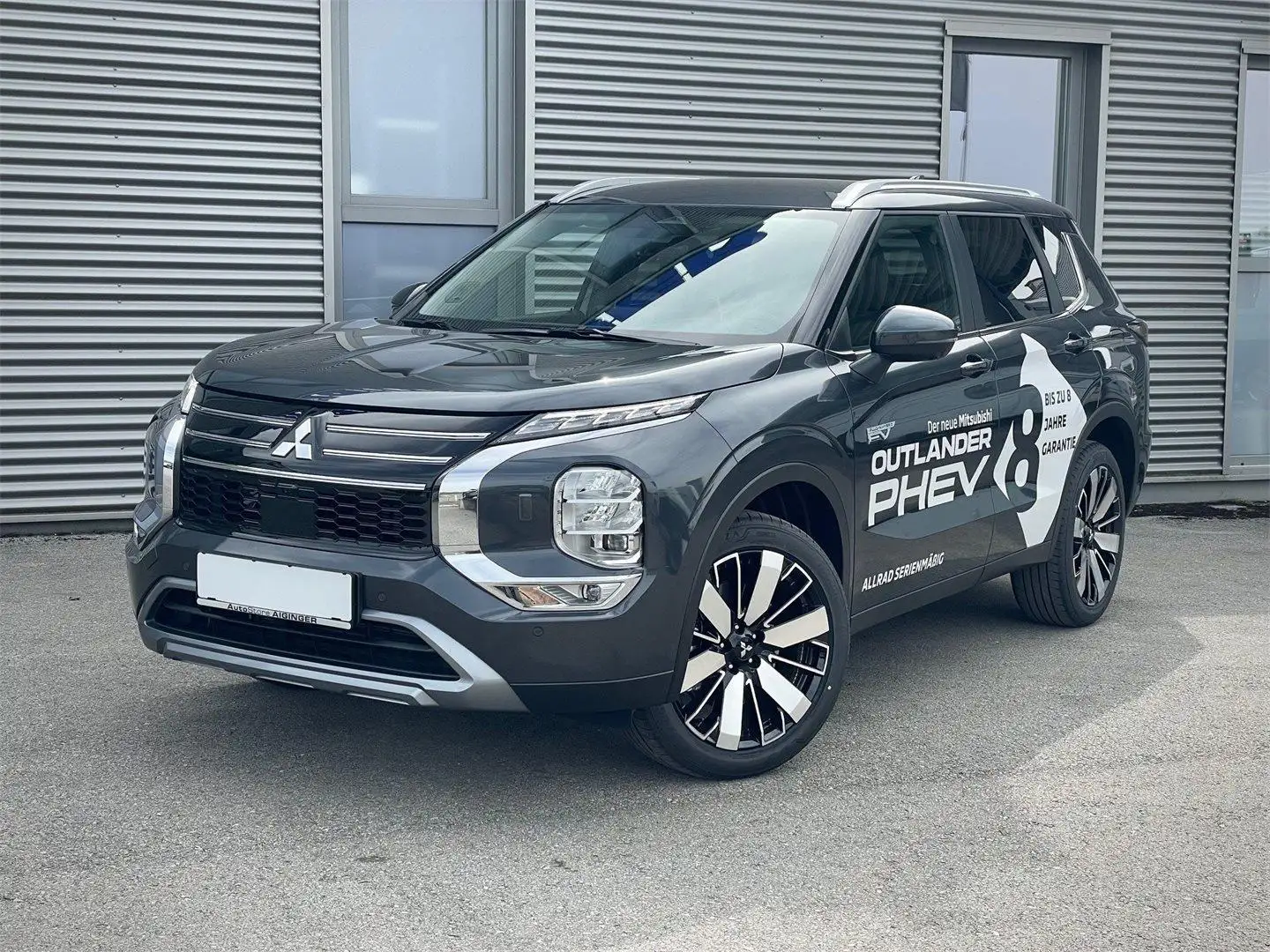 Mitsubishi Outlander PHEV Intense AWD 2025 Grau - 2