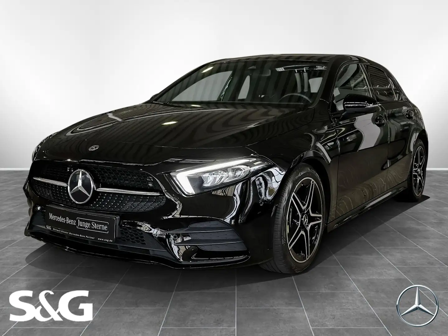 Mercedes-Benz A 180 EDITION2020 MBUX+NIGHT PAKET+LED+MBUX+18" Schwarz - 1