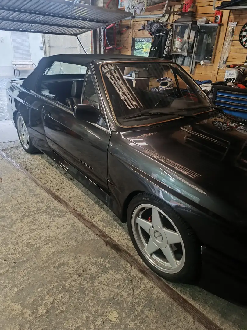 BMW 320 320i - 2