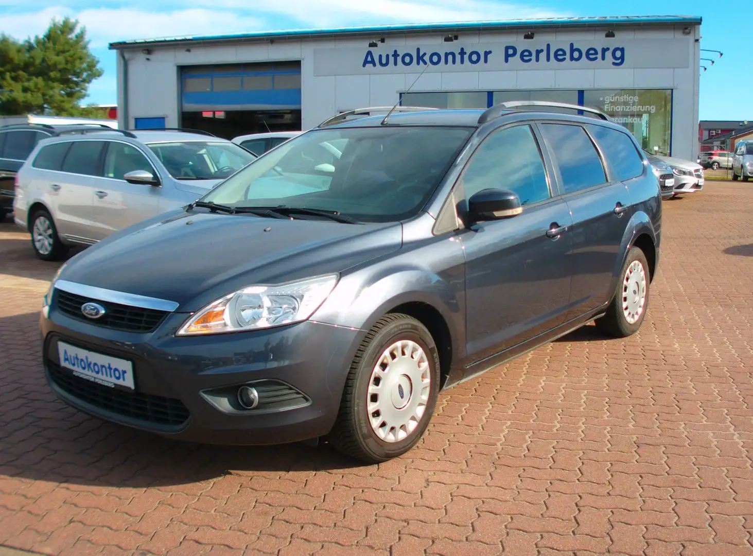 Ford Focus Turnier Style.Automatik.Allwetter Gris - 1