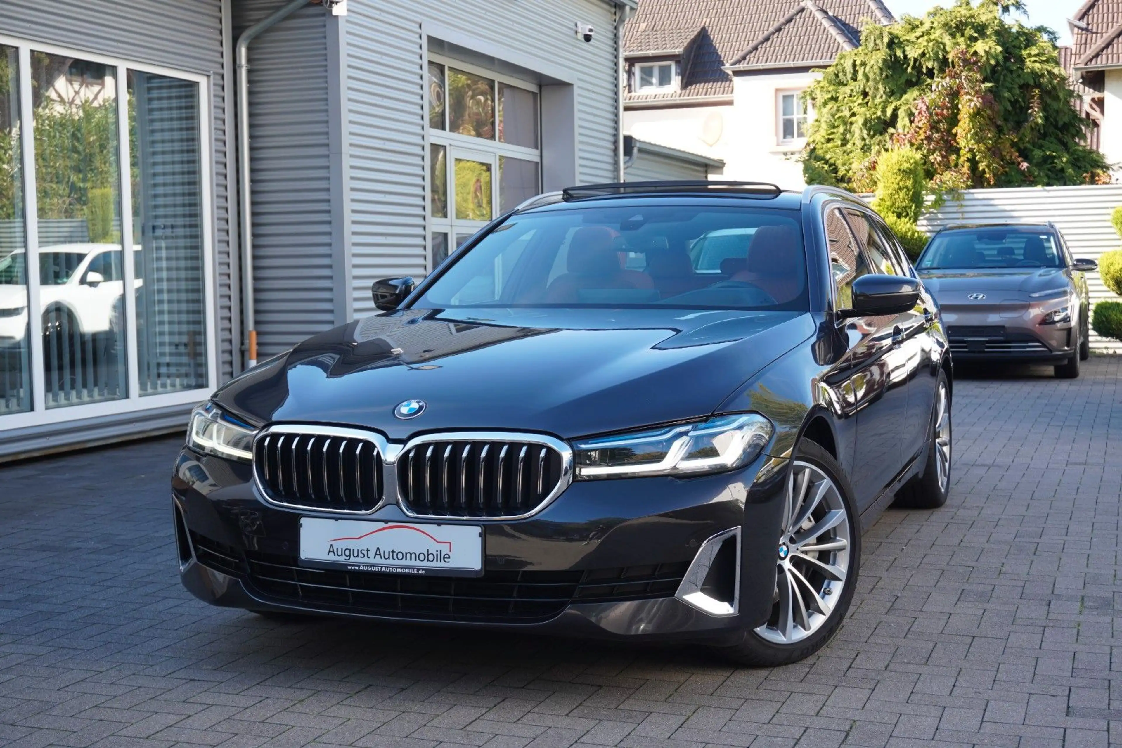 BMW 540 d xDrive LivCockpProf Individual Pano NP98000