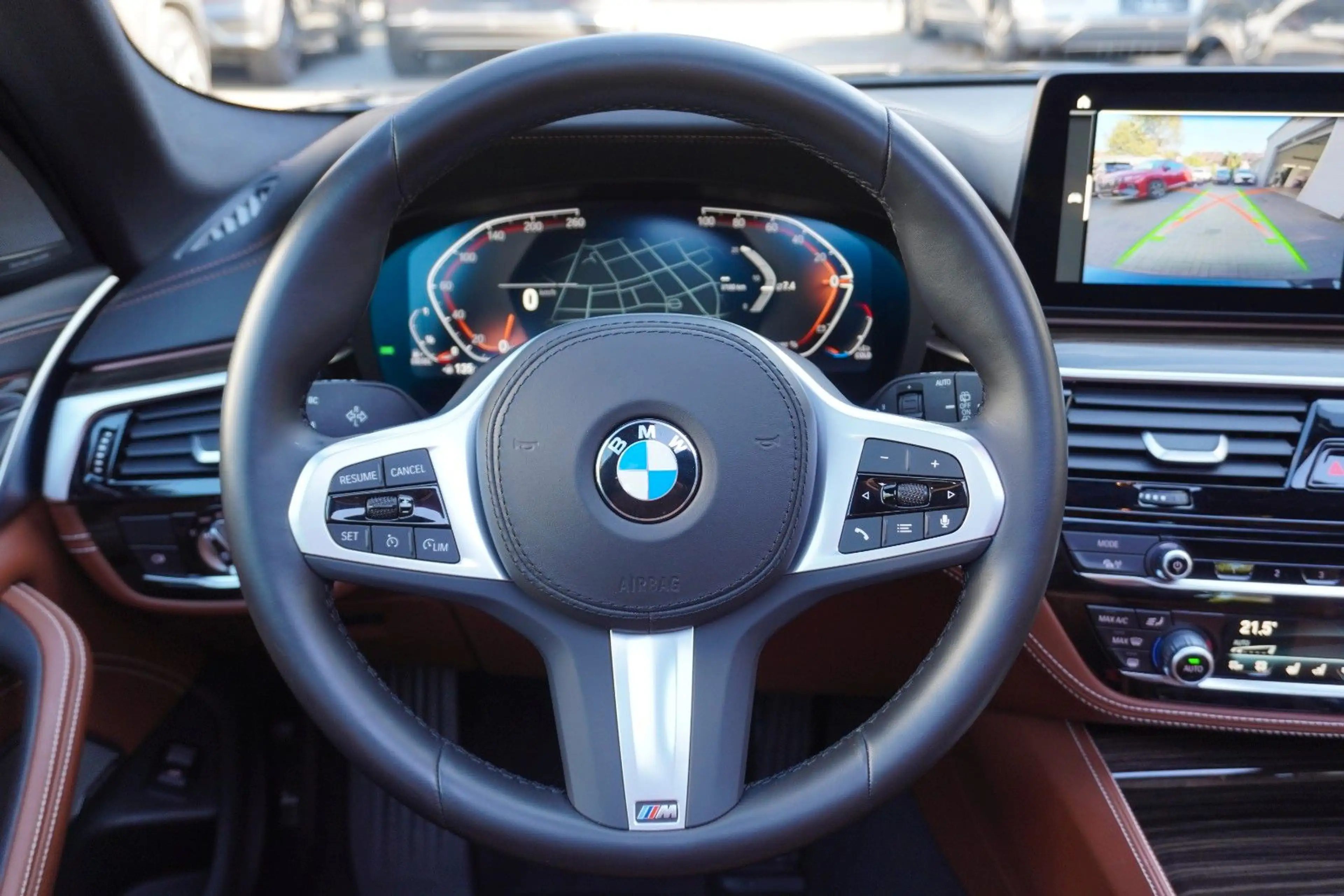 BMW 540 d xDrive LivCockpProf Individual Pano NP98000 — photo 15