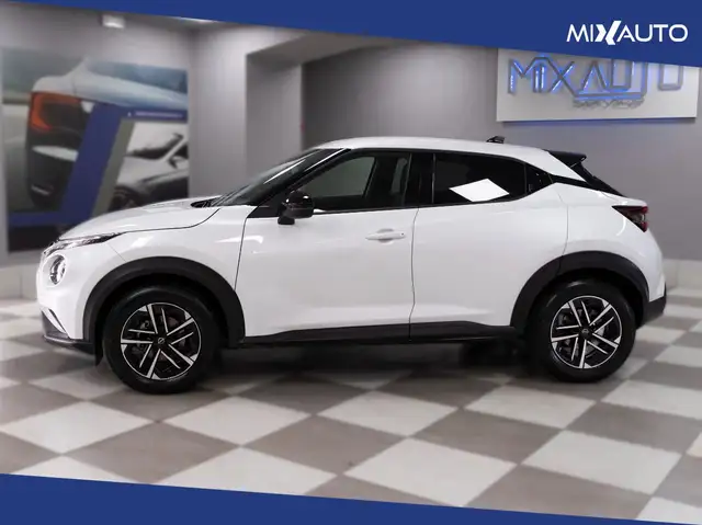 Nissan Juke view 3